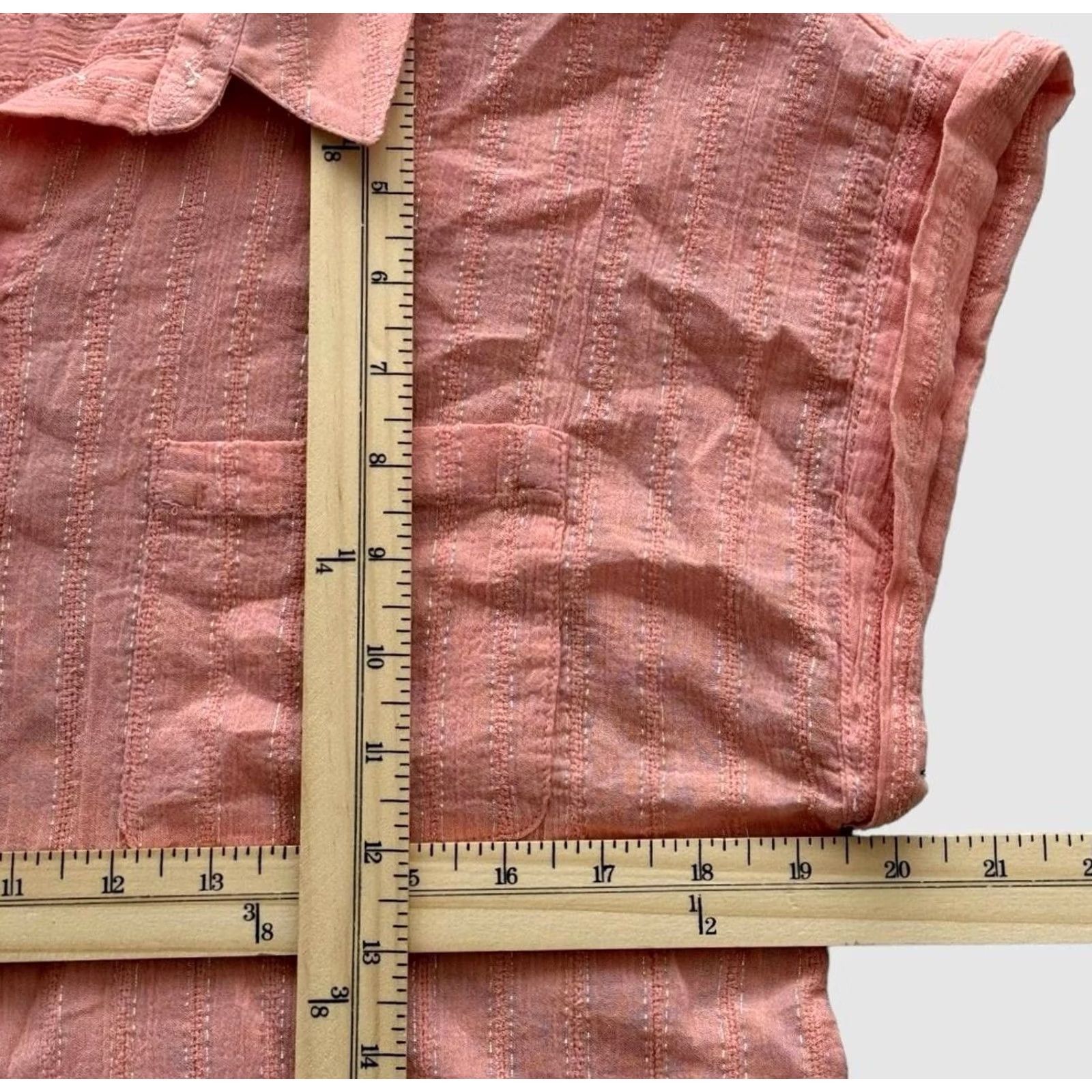 Treasure & Bond Treasure & Bond Shirt Womens Small Pink Short Sleeve Button Front Textured Casual Size S / US 4 / IT 40 - 6 Thumbnail