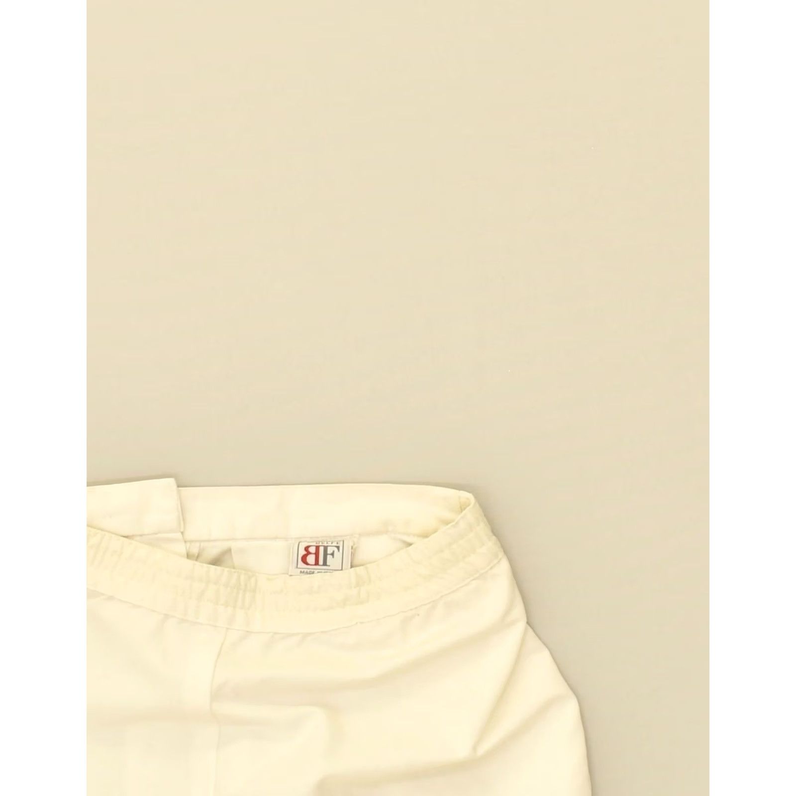Vintage BELFE Womens Chino Shorts UK 14 Medium W28 White Size 36" / US 14 / IT 50 - 5 Thumbnail