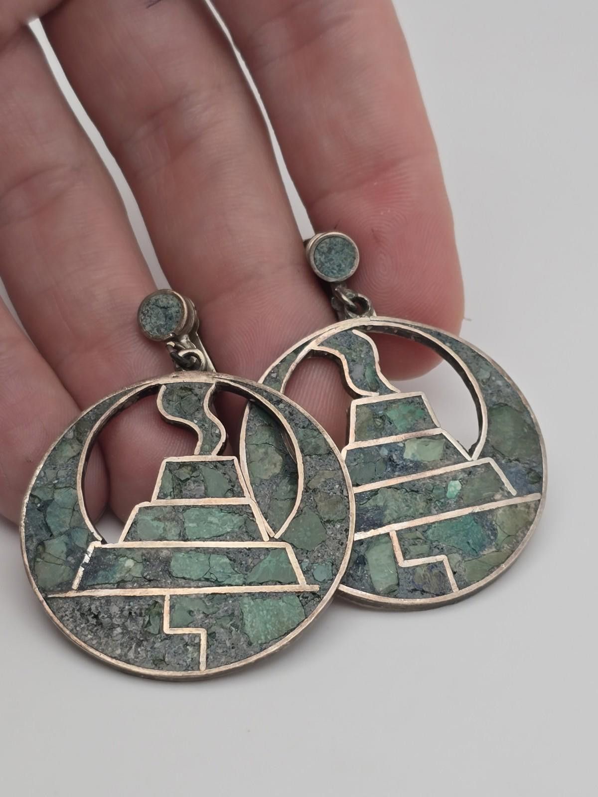 Medicom Toy Vintage Mexican Sterling Silver Earrings Green Stone Inlay Size ONE SIZE - 2 Thumbnail