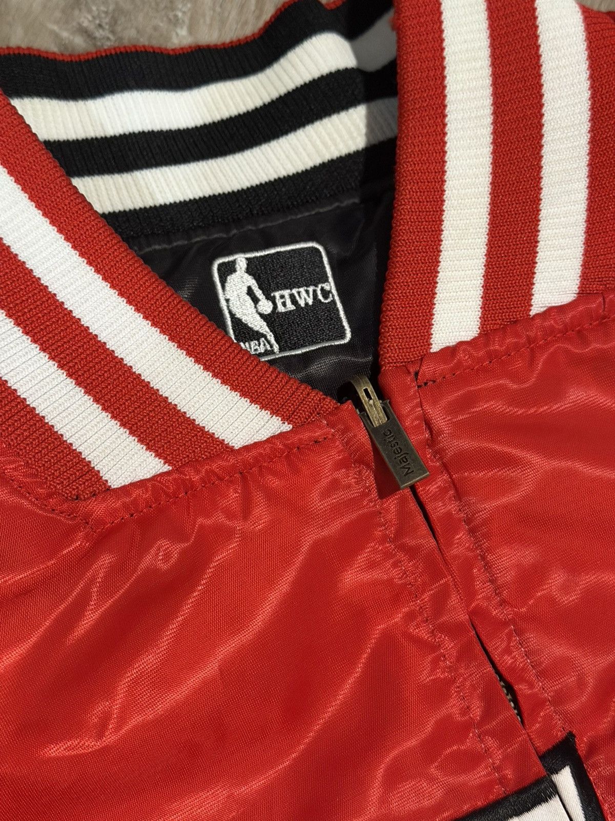 Majestic Majestic Miami Heat Reversible Satin Bomber Jacket Sz Medium Size US M / EU 48-50 / 2 - 3 Thumbnail