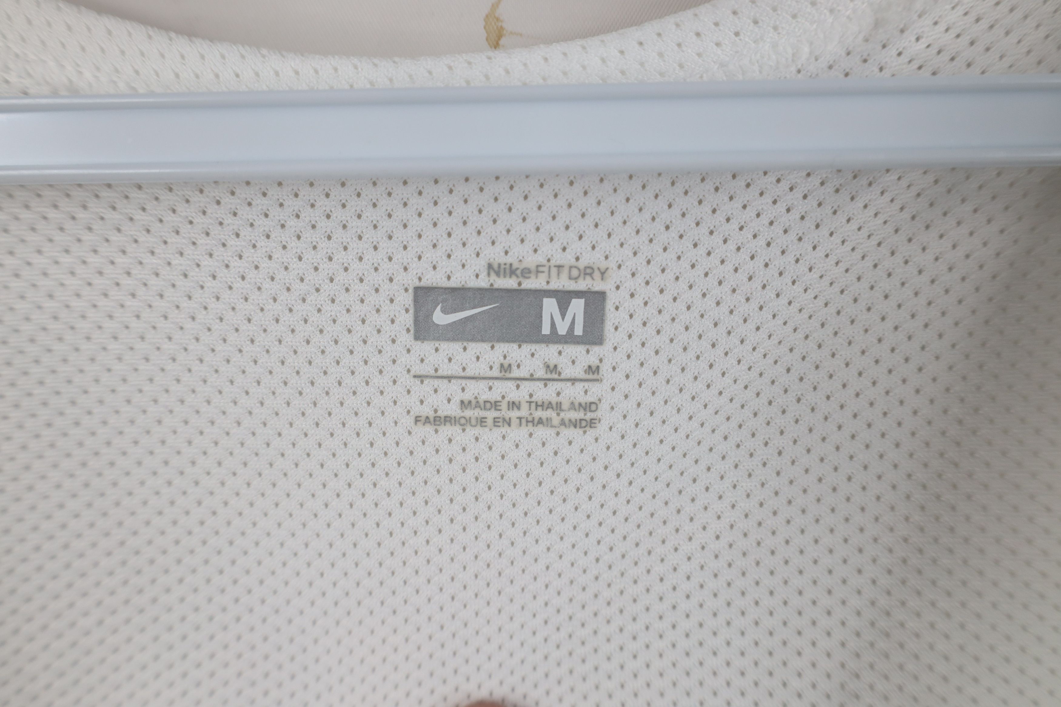 Nike Vintage Y2K Nike Scott Mini Swoosh Mesh Tank Top T-Shirt Size US M / EU 48-50 / 2 - 6 Thumbnail