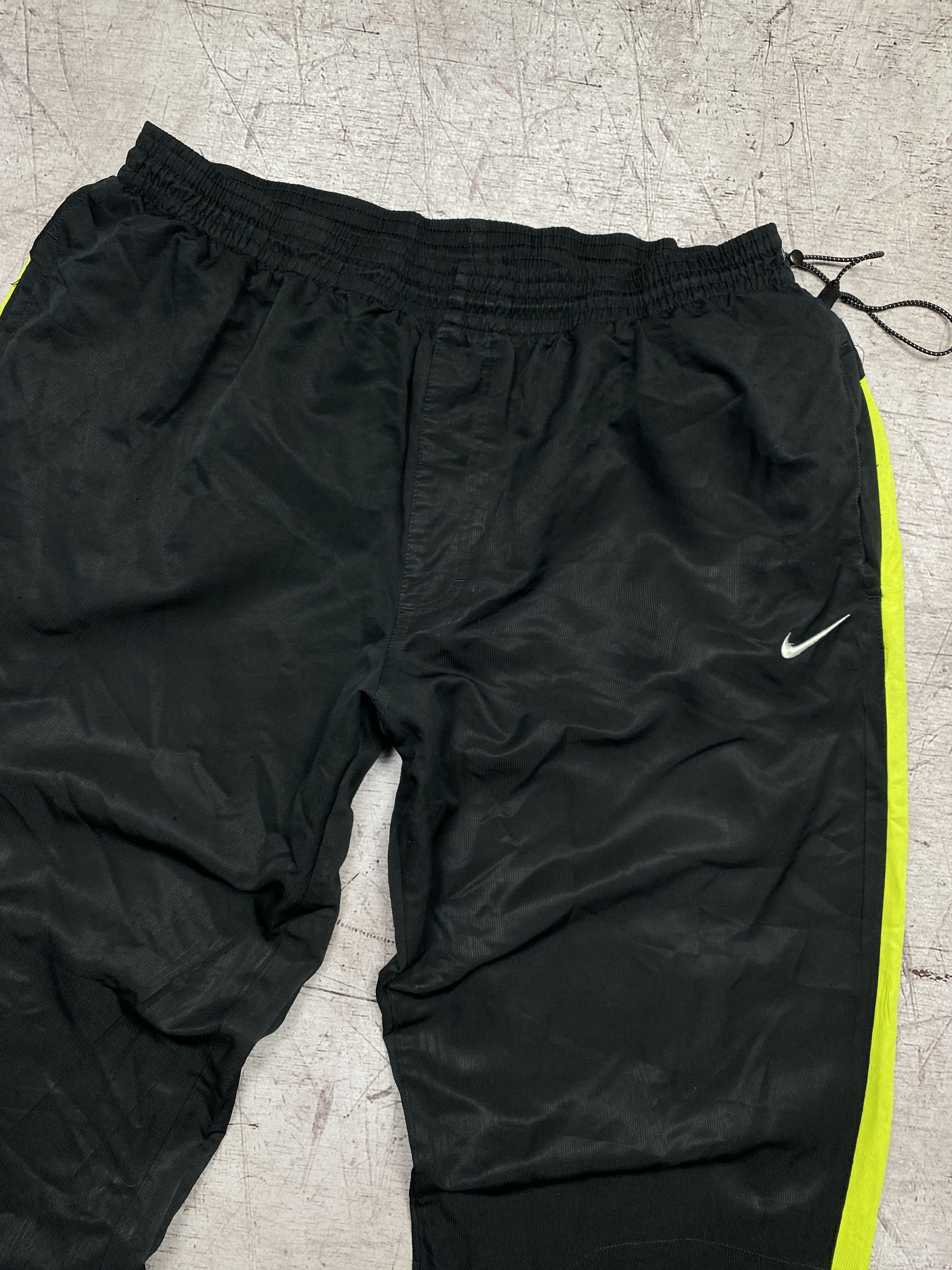 Nike × Vintage Nike Vintage Mens Nylon Baggy Track Pants Drill Style Size US 36 / EU 52 - 2 Thumbnail