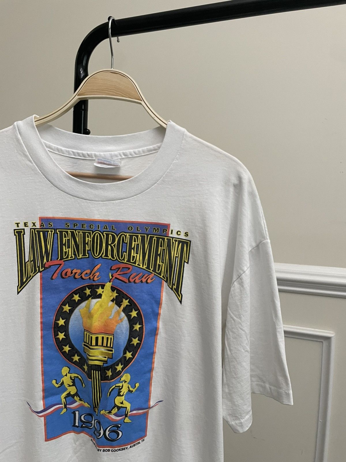 Vintage Vintage 90s White Art Graphic Tee Shirt Unsoundrags Hanes Size US XL / EU 56 / 4 - 1 Thumbnail