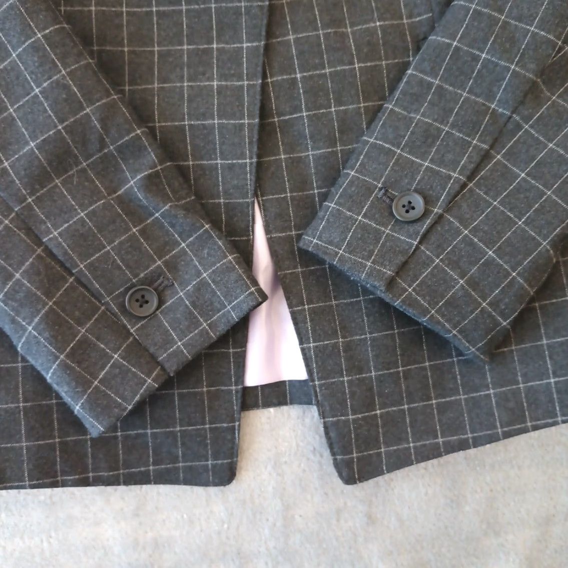 Banana Republic Banana Republic Blazer Womens Size 2 Gray Plaid Long Sleeve One-Button Lined Notch Lapel Jacket Dress Pant Suit Women Modern Size XS / US 0-2 / IT 36-38 - 4 Thumbnail