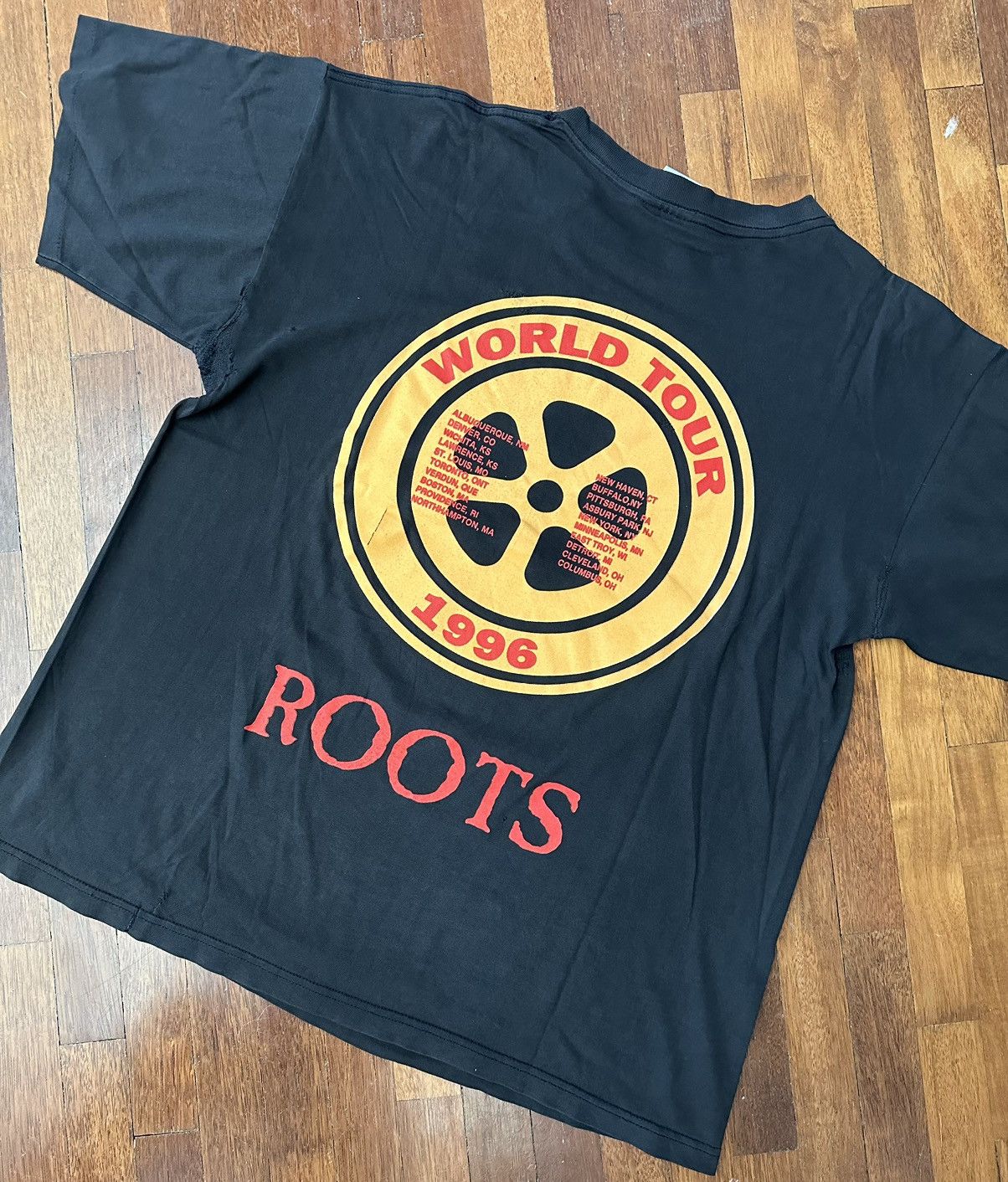 Band Tees 🌟GRAILED🌟 TRUE VINTAGE SEPULTURA ROOT FOR DISPLAY 1996 Size US XL / EU 56 / 4 - 7 Thumbnail