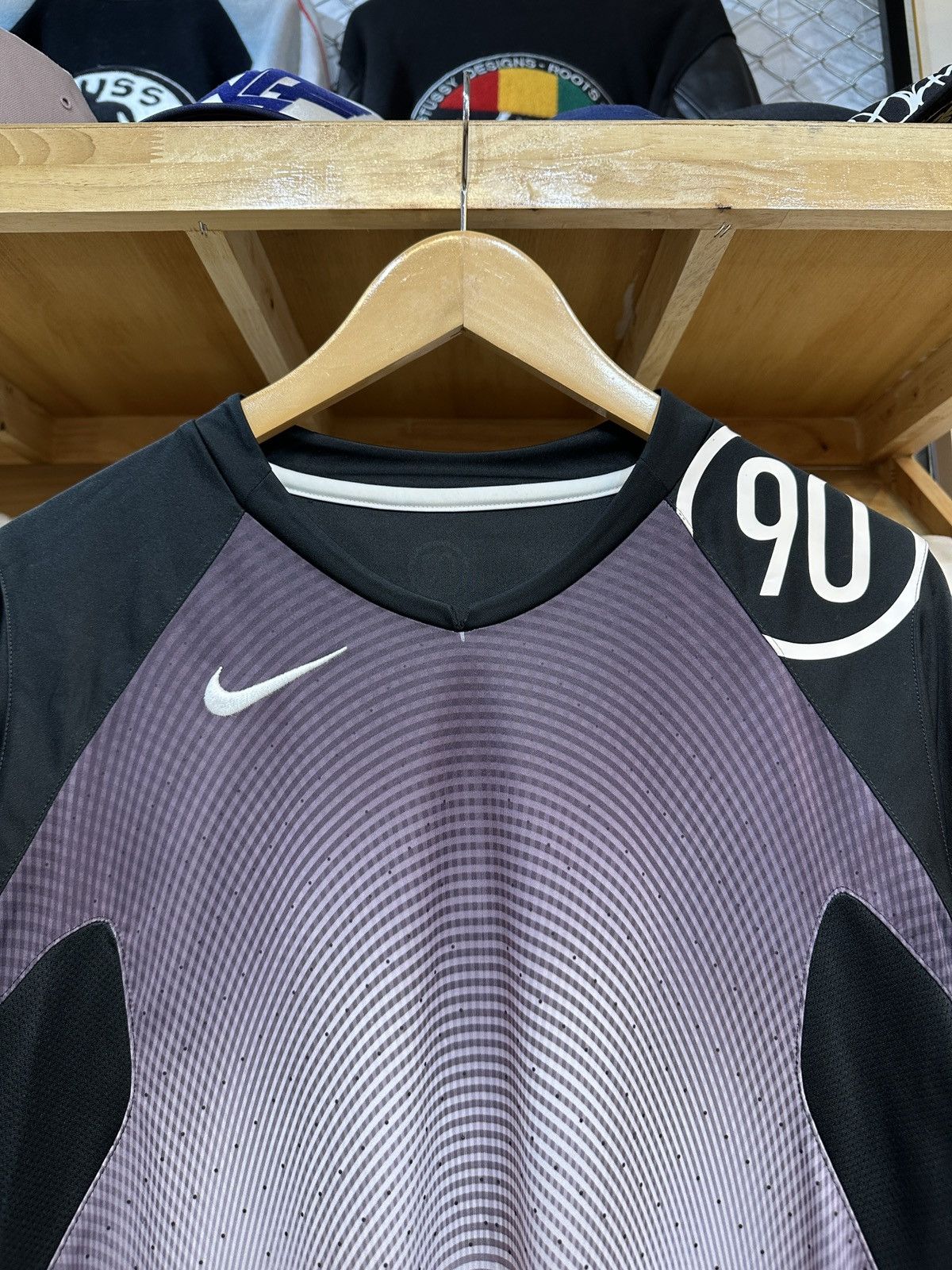 Nike Vintage Nike Total 90 00's Training Jersey Size US L / EU 52-54 / 3 - 3 Thumbnail