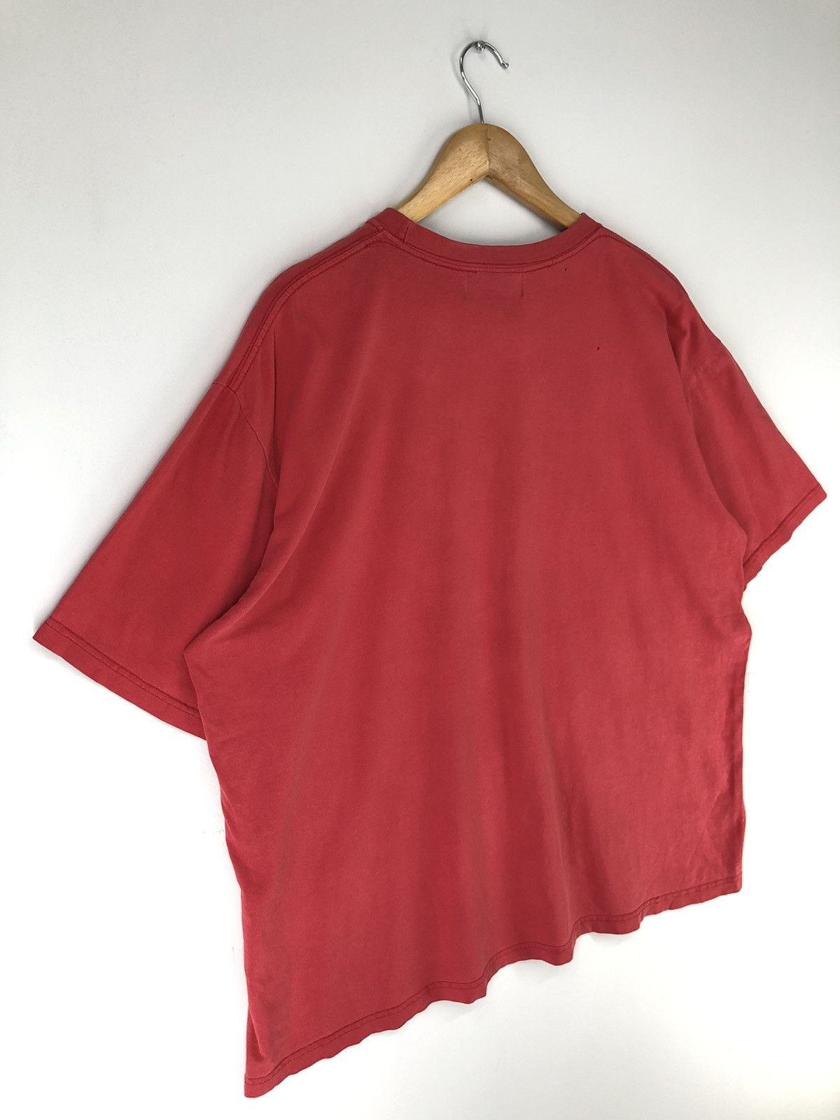 Coogi Vintage Coogi Modern Luxe Faded Red Tshirt Size US XXL / EU 58 / 5 - 11 Thumbnail