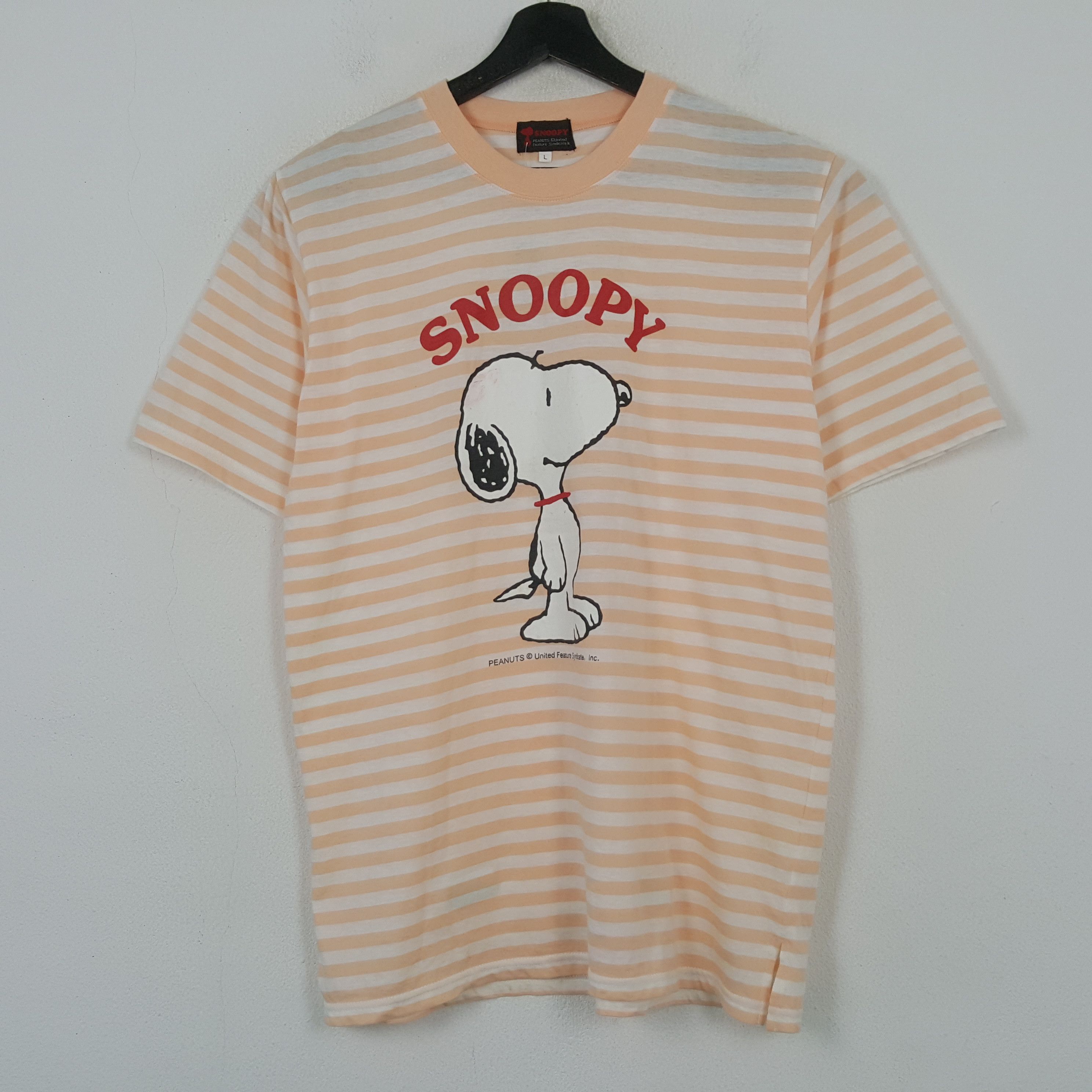 Vintage Snoopy Cartoon Streetwear Style Tshirt RR23 Size US L / EU 52-54 / 3 - 1 Thumbnail