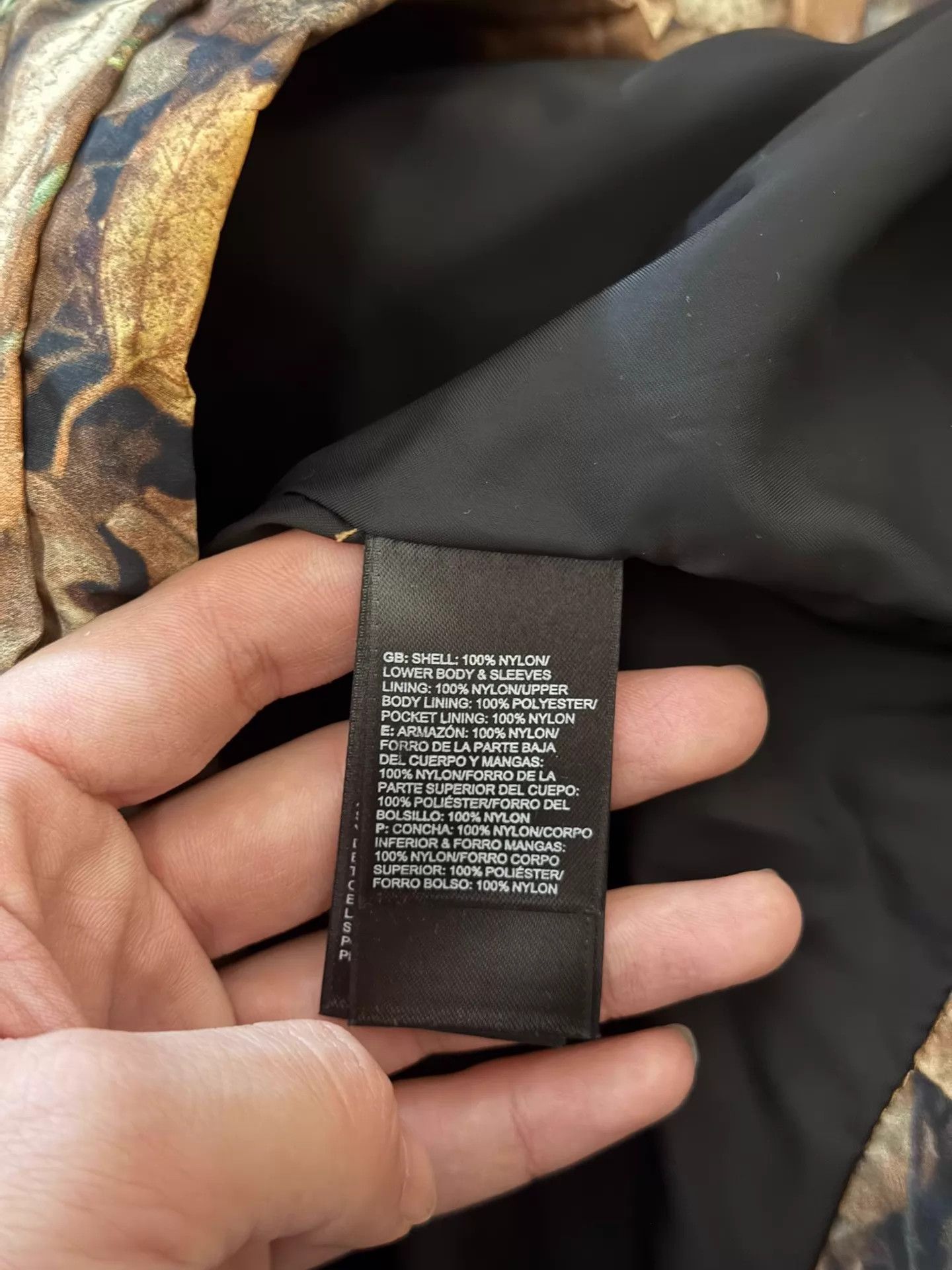 Supreme Supreme TNF Leaves Jacket Worn Once L78 C67 S60 Size US XL / EU 56 / 4 - 5 Thumbnail