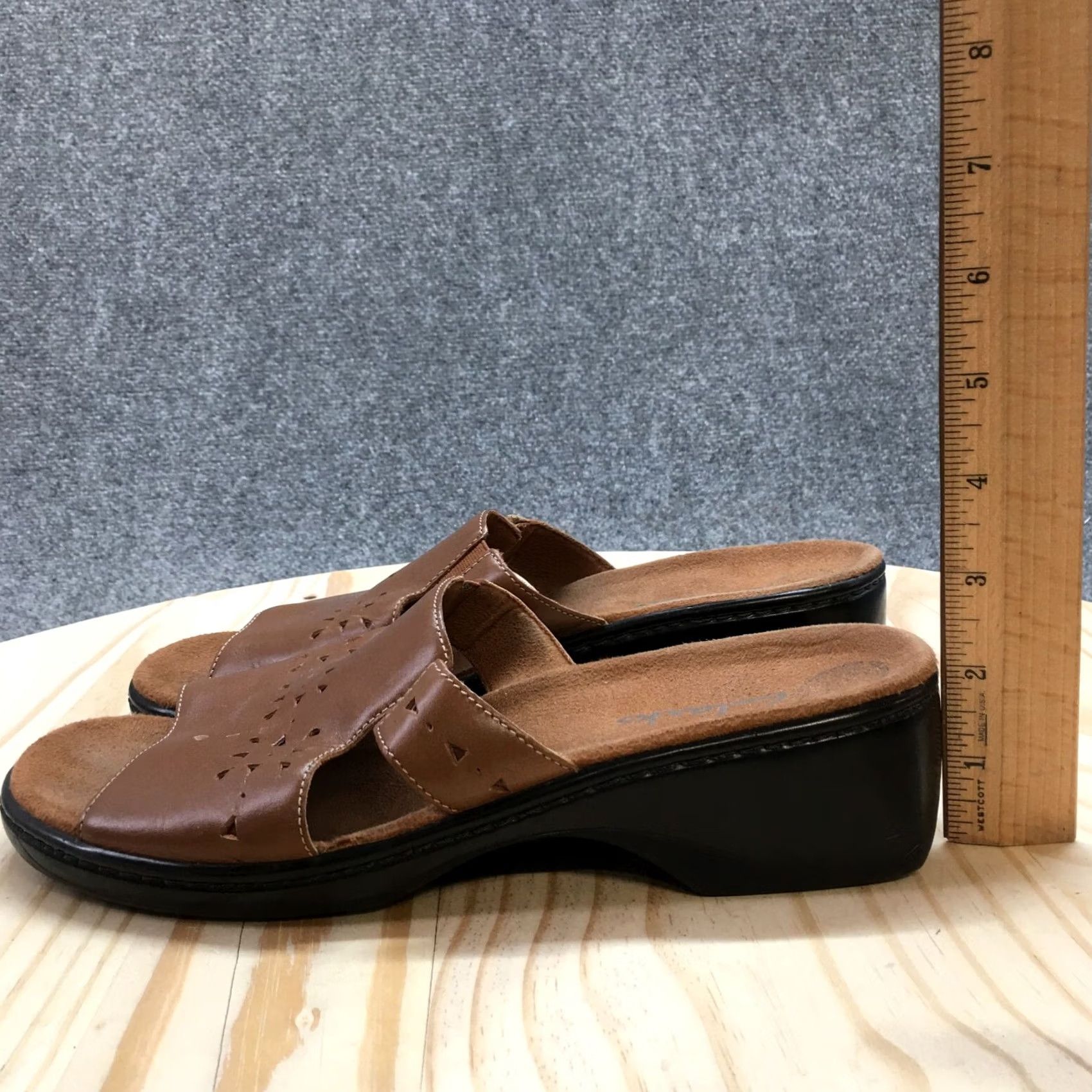 Clarks Clarks Sandals Womens 10 M Open Toe Slide Heels Comfort Brown Leather Slip On Size US 10 / IT 40 - 6 Thumbnail