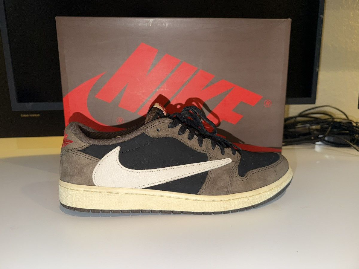 Nike × Travis Scott Nike Air Jordan 1 Low OG SP Travis Scott Mocha Size 12.5 Size US 12.5 / EU 45-46 - 2 Thumbnail