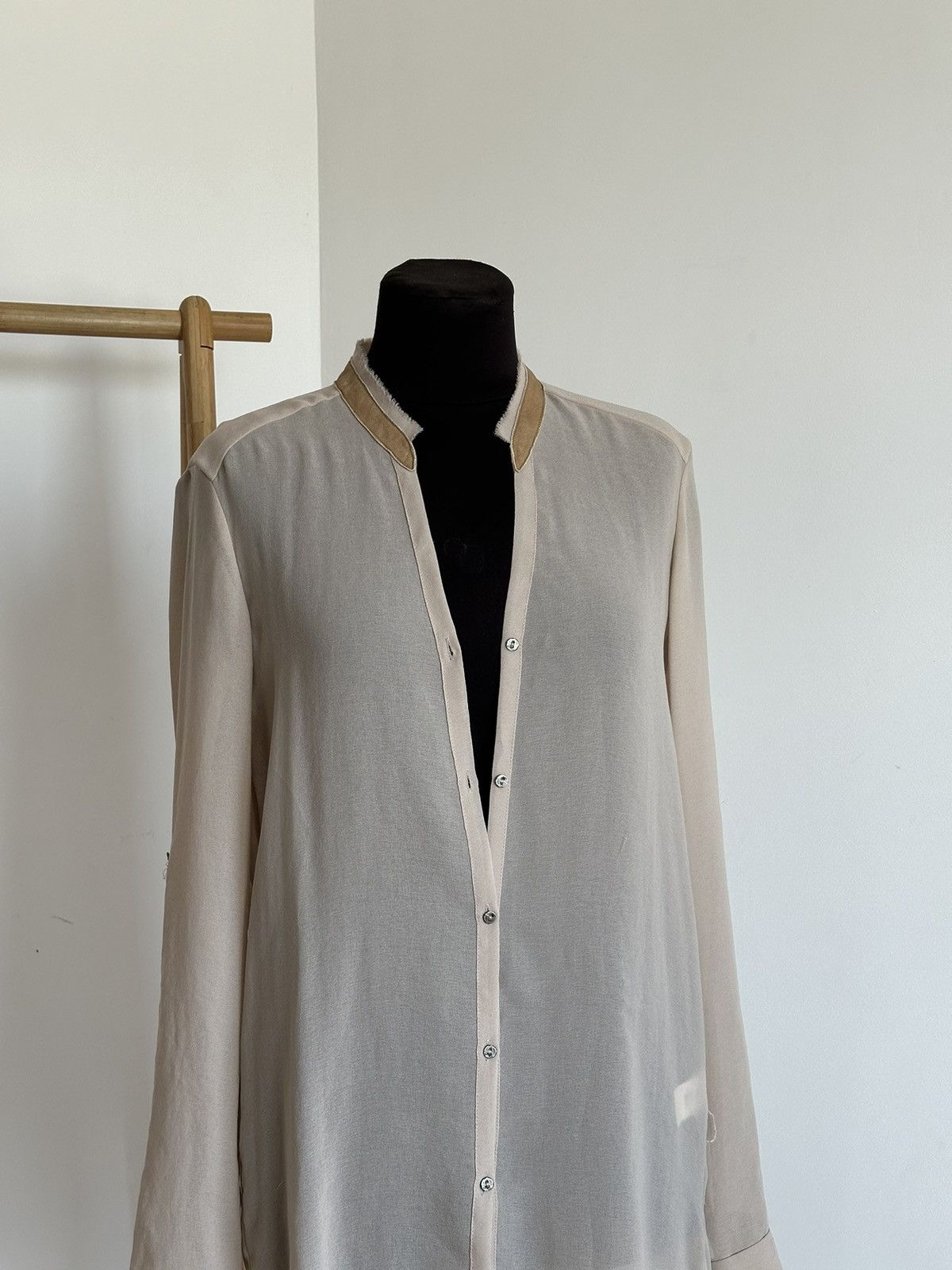 Helmut Lang Helmut Lang USA Raw Hem Leather Button Up Beige Long Shirt Size M / US 6-8 / IT 42-44 - 2 Thumbnail