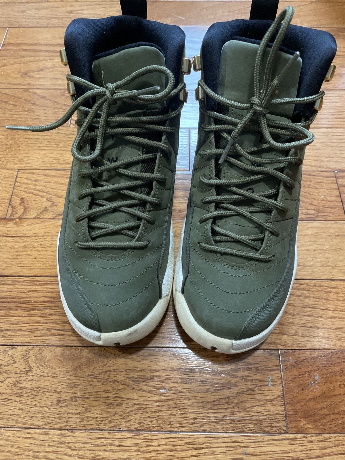 Jordan Brand Air jordan 12 olive greens Size US 5.5 / IT 35.5 - 1 Thumbnail