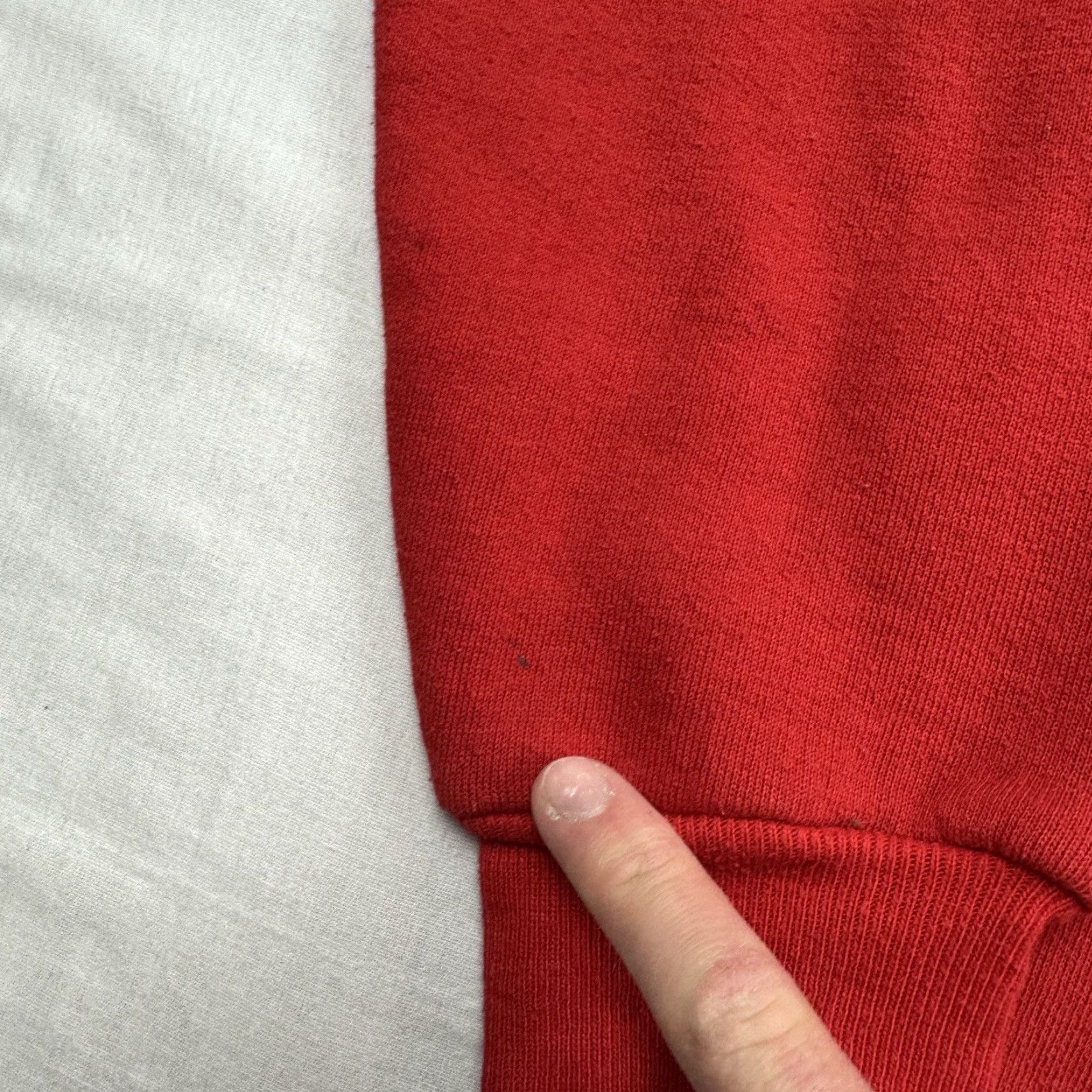 Vintage VINTAGE San Francisco California Hoodie 1980s Mens Large Red Raglan 2 Tone Hipster 90s City USA Pullover Size US L / EU 52-54 / 3 - 7 Thumbnail