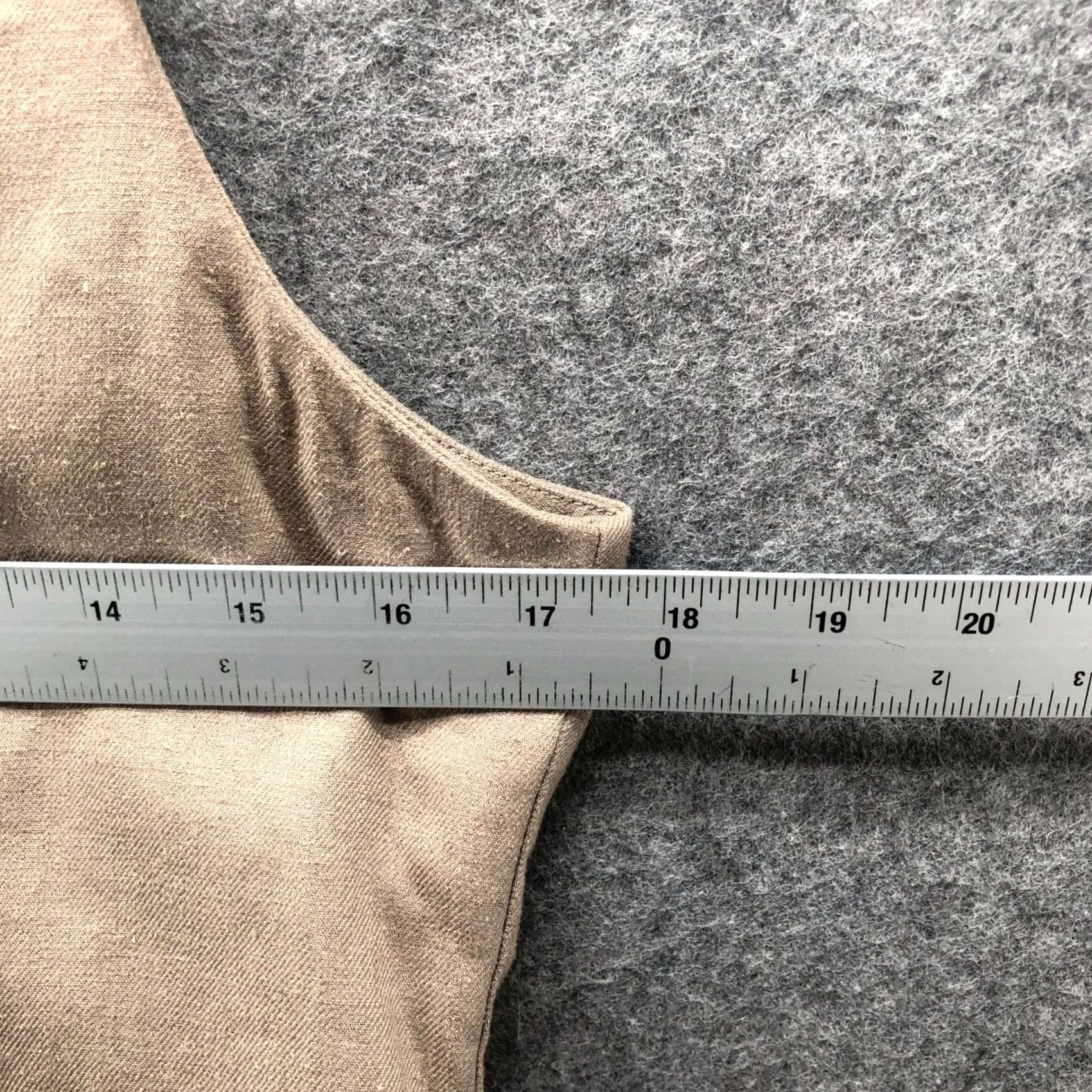 American Eagle Outfitters VINTAGE American Eagle Outfitters Linen Blend Vest Waistcoat Womens XS Tan Button Front V-Neck Size XS / US 0-2 / IT 36-38 - 5 Thumbnail