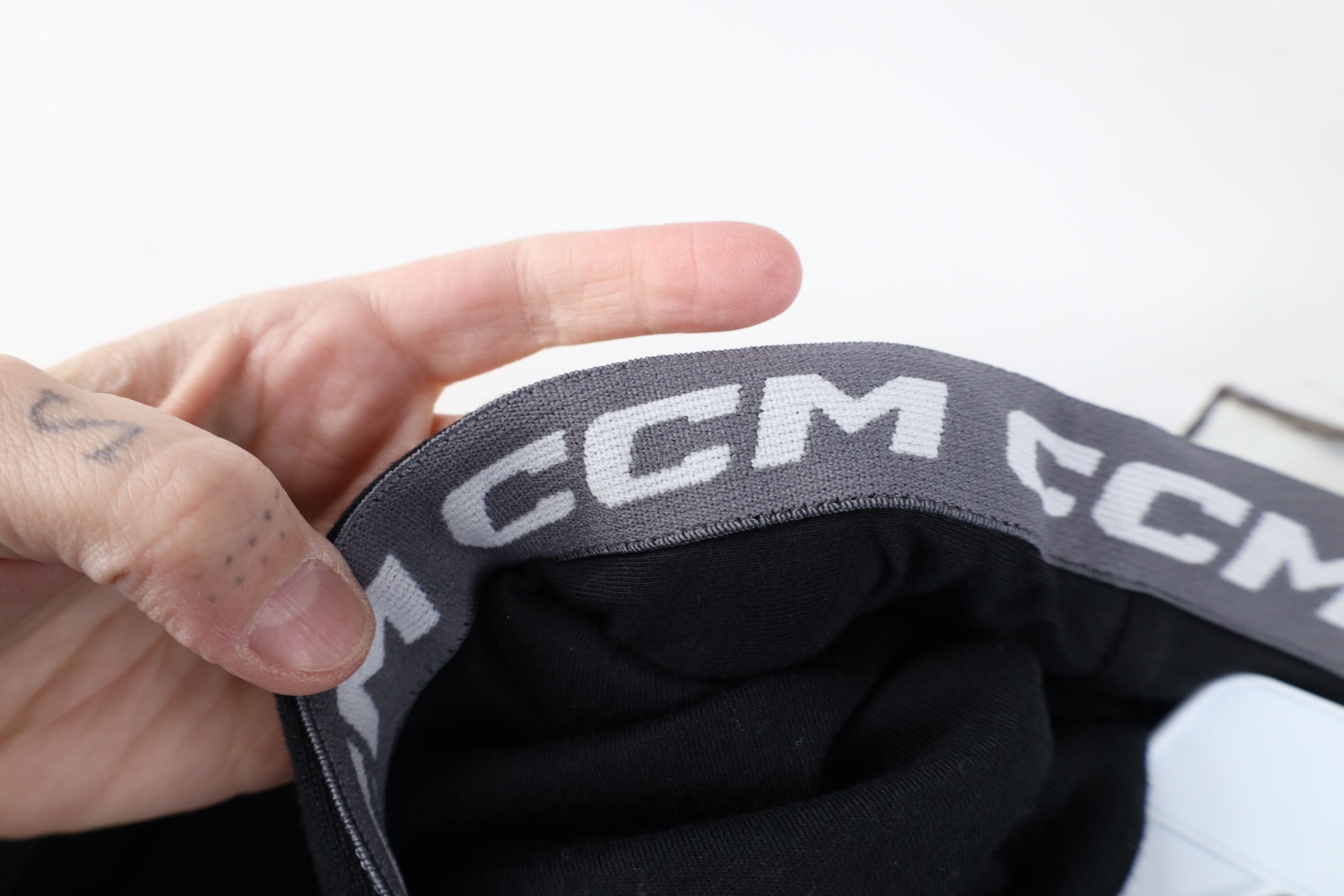 Vintage New CCM Hockey Toledo Cherokee Hoodie Sweatshirt Black Size US M / EU 48-50 / 2 - 9 Thumbnail