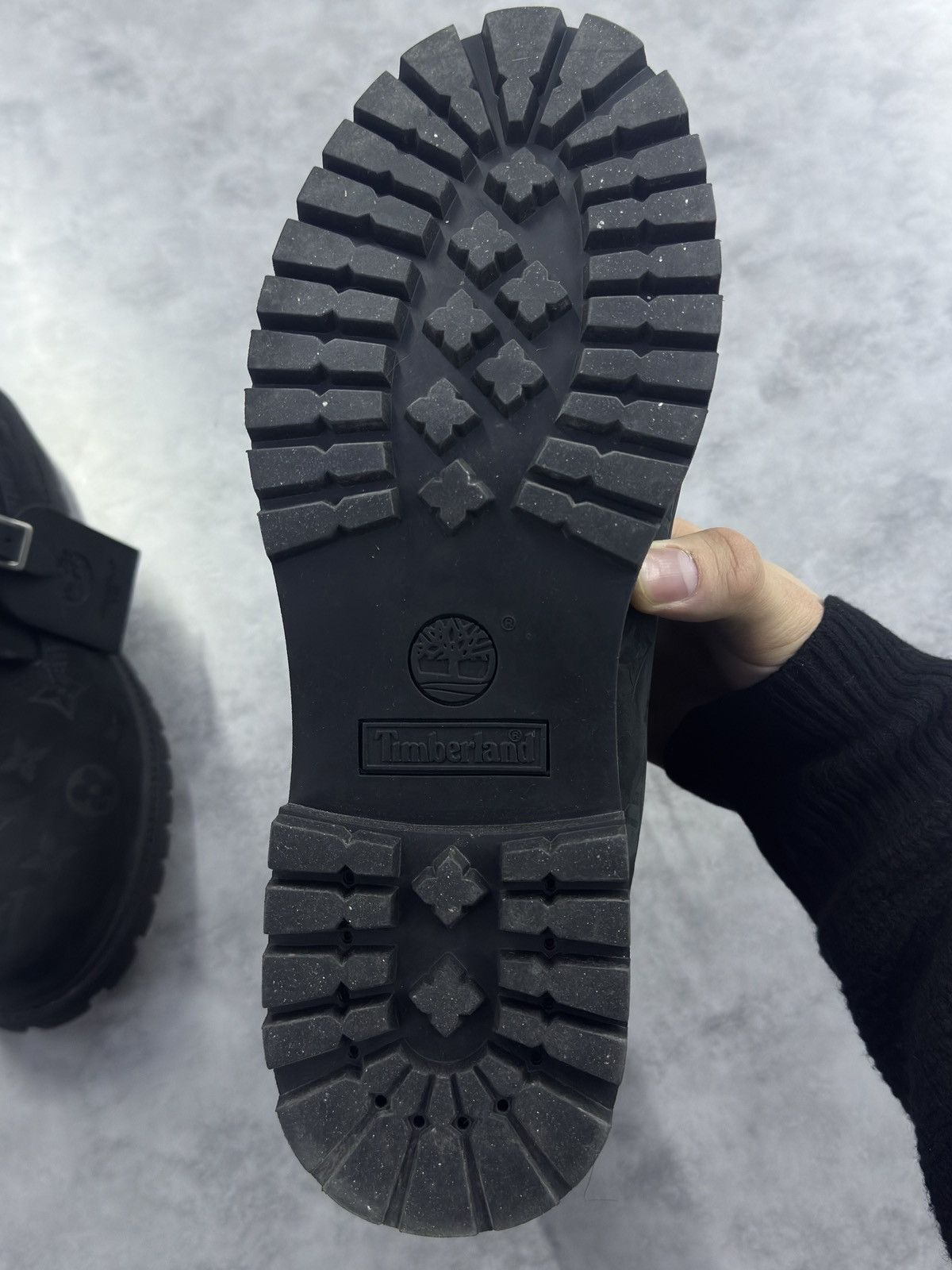 Louis Vuitton Louis Vuitton timberland boots Size US 9 / EU 42 - 7 Thumbnail