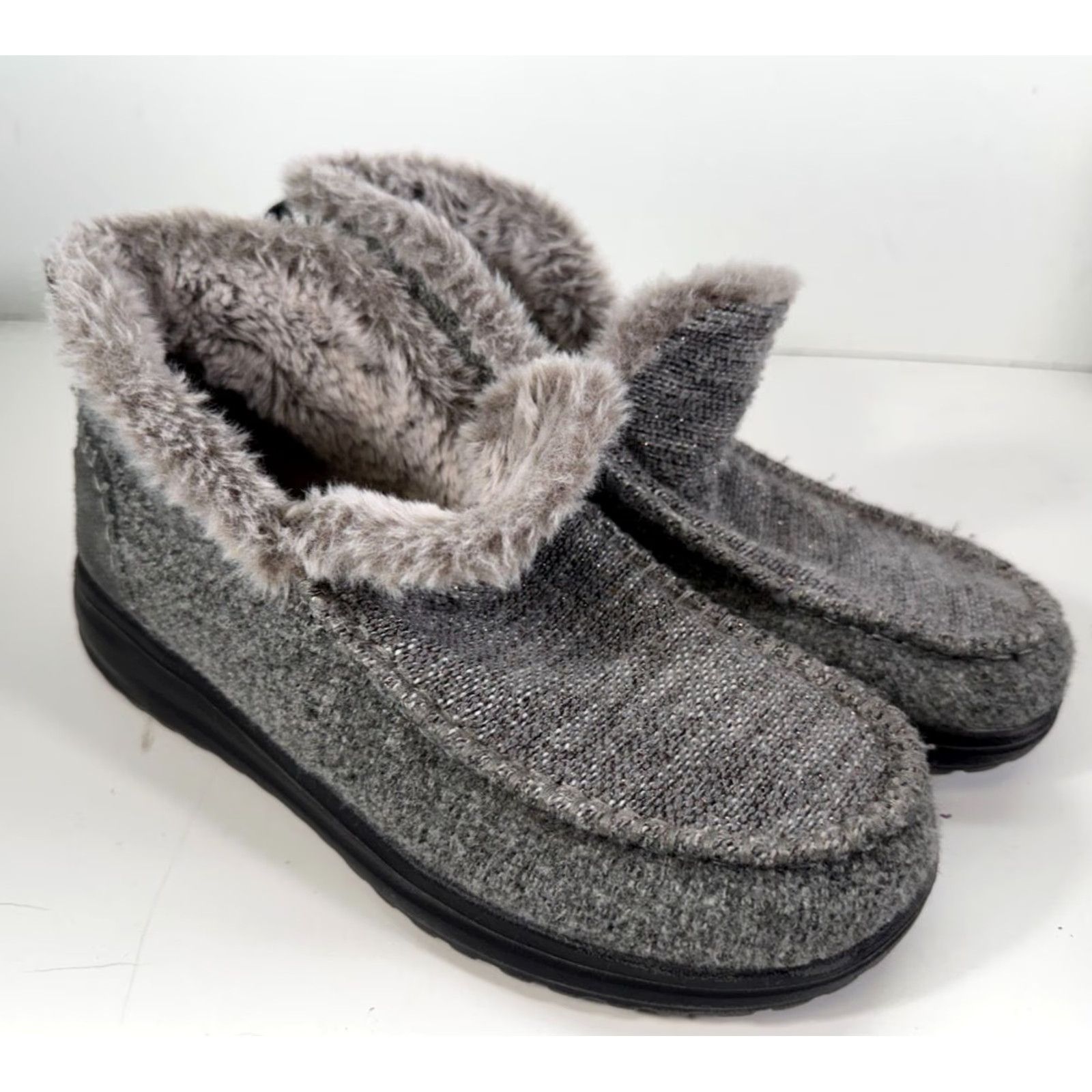 Vintage Hey Dude Denny Boots Womens 9 Sleet Gray Mock Toe Faux Fur Lined Ankle Bootie Size US 9 / IT 39 - 2 Thumbnail
