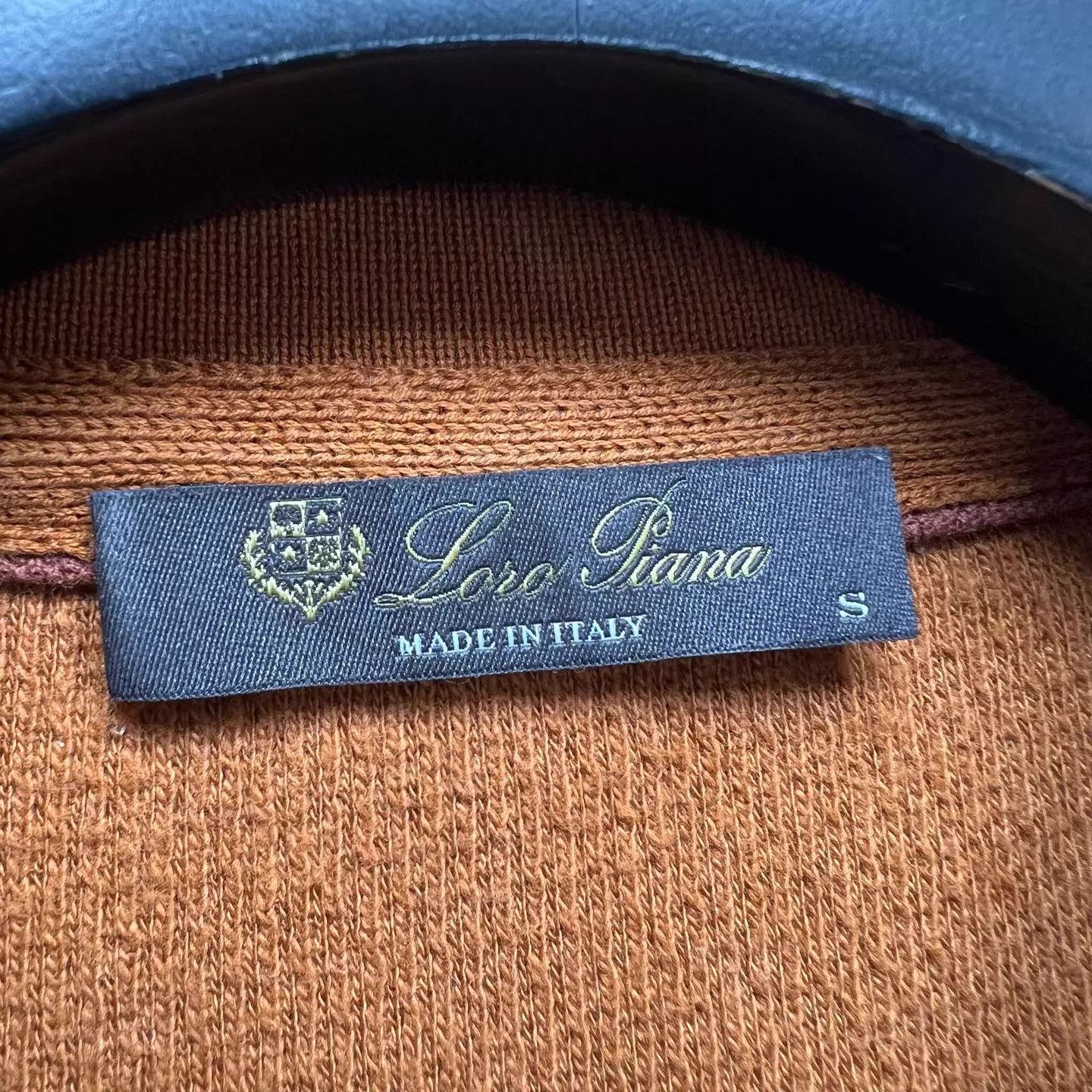 Loro Piana Lp linen-cotton blend 1-btn V-neck polo SS S Size US S / EU 44-46 / 1 - 3 Thumbnail