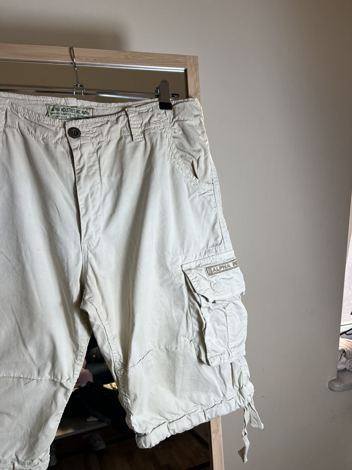 Alpha Industries Y2K Alpha Industries Military Cargo Shorts — Beige Utility Size US 36 / EU 52 - 2 Thumbnail