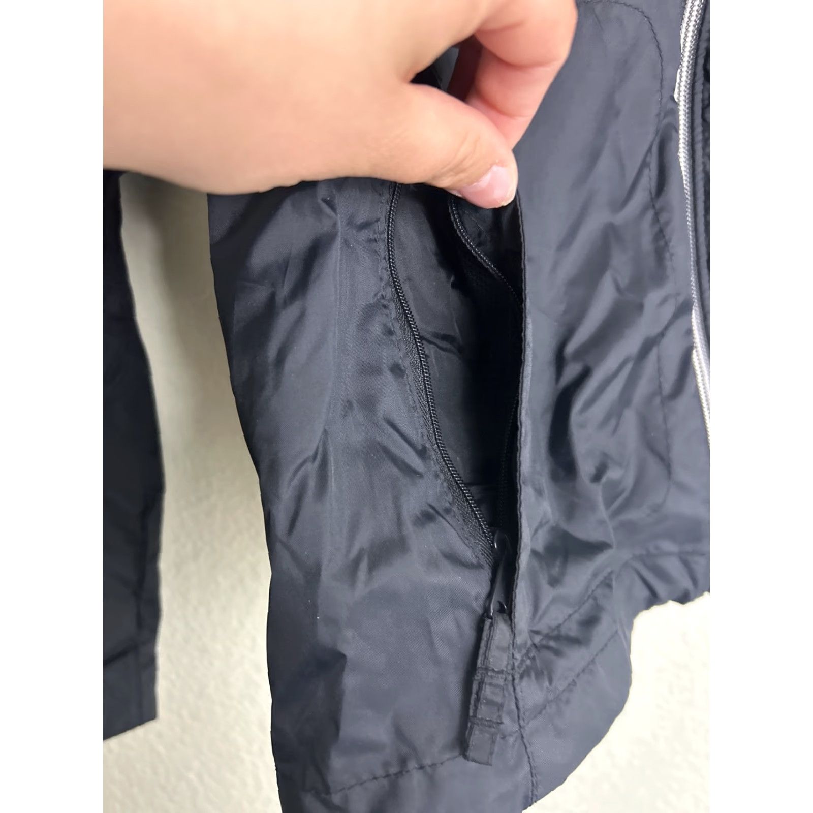 Vintage Columbia Jacket Womens XS Black Packable Switchback IV Rain Coat Nylon Solid 19” 24” Size XS / US 0-2 / IT 36-38 - 7 Thumbnail