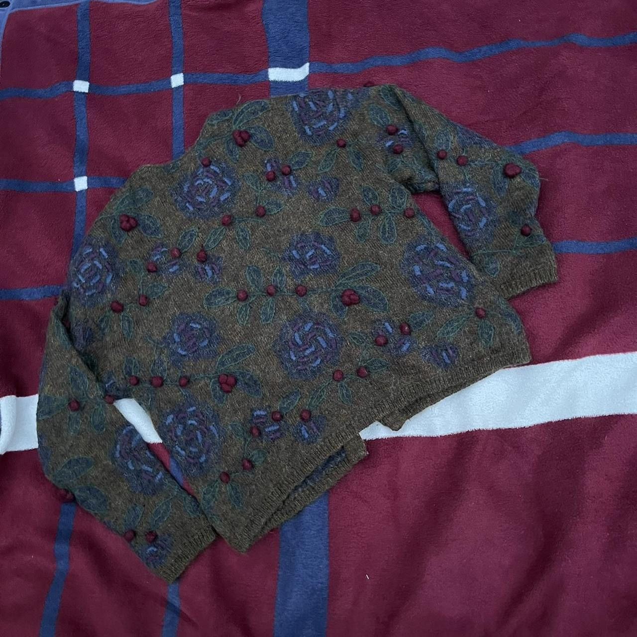 Express Vintage Express Tricot Floral 3D Berry Mohair cadigan Size M / US 6-8 / IT 42-44 - 2 Thumbnail