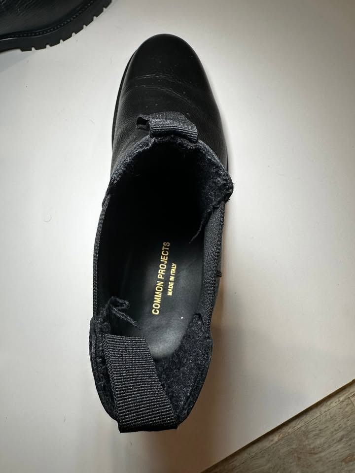Common Projects Common Projects - Winter Lug Tread Chelsea Boot (45, US12) Size US 12 / EU 45 - 4 Thumbnail
