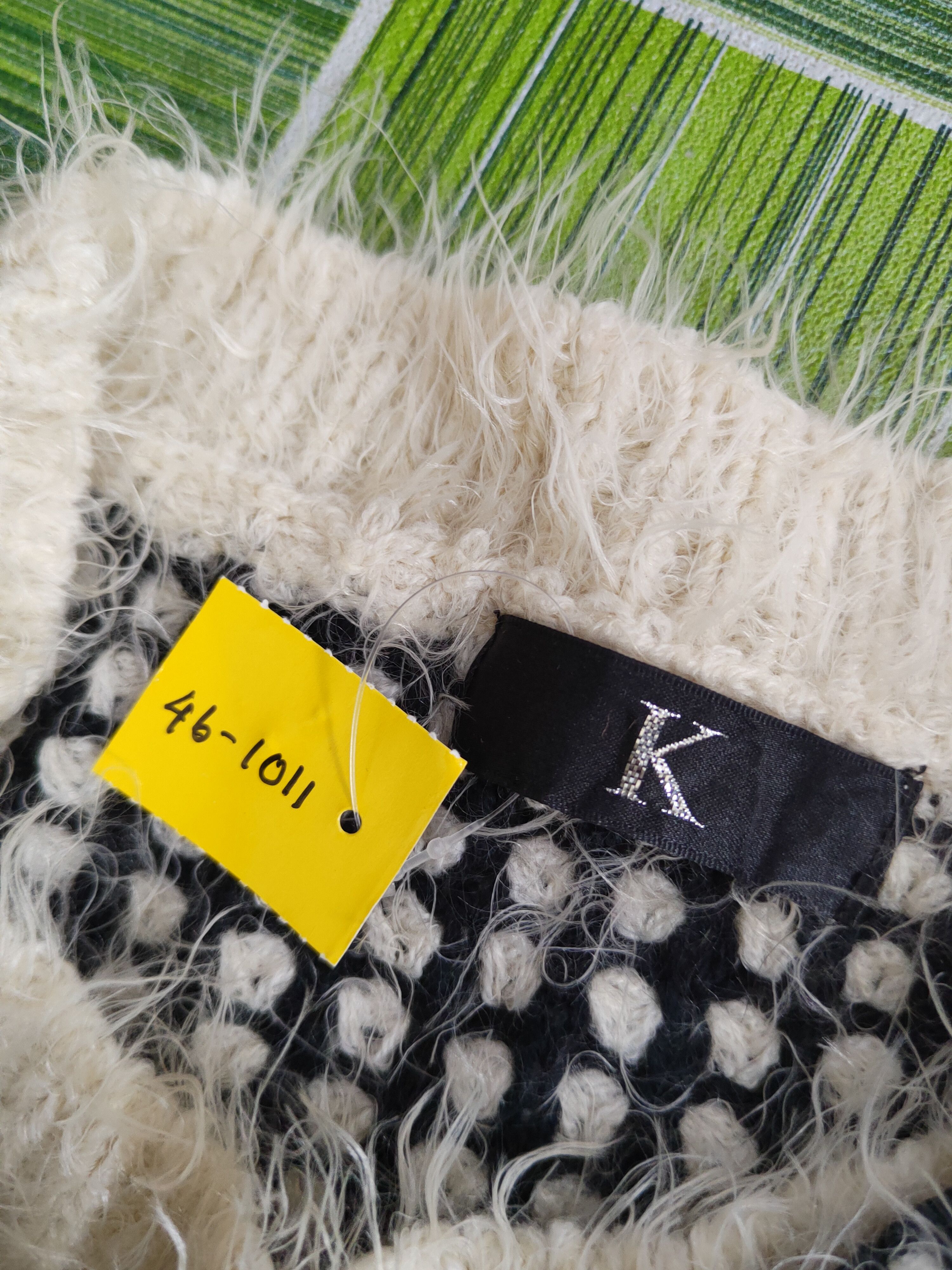 Japanese Brand DL K Ivory Black Fur shaggy Mohair Knitwear #46-1011 Size M / US 6-8 / IT 42-44 - 12 Thumbnail
