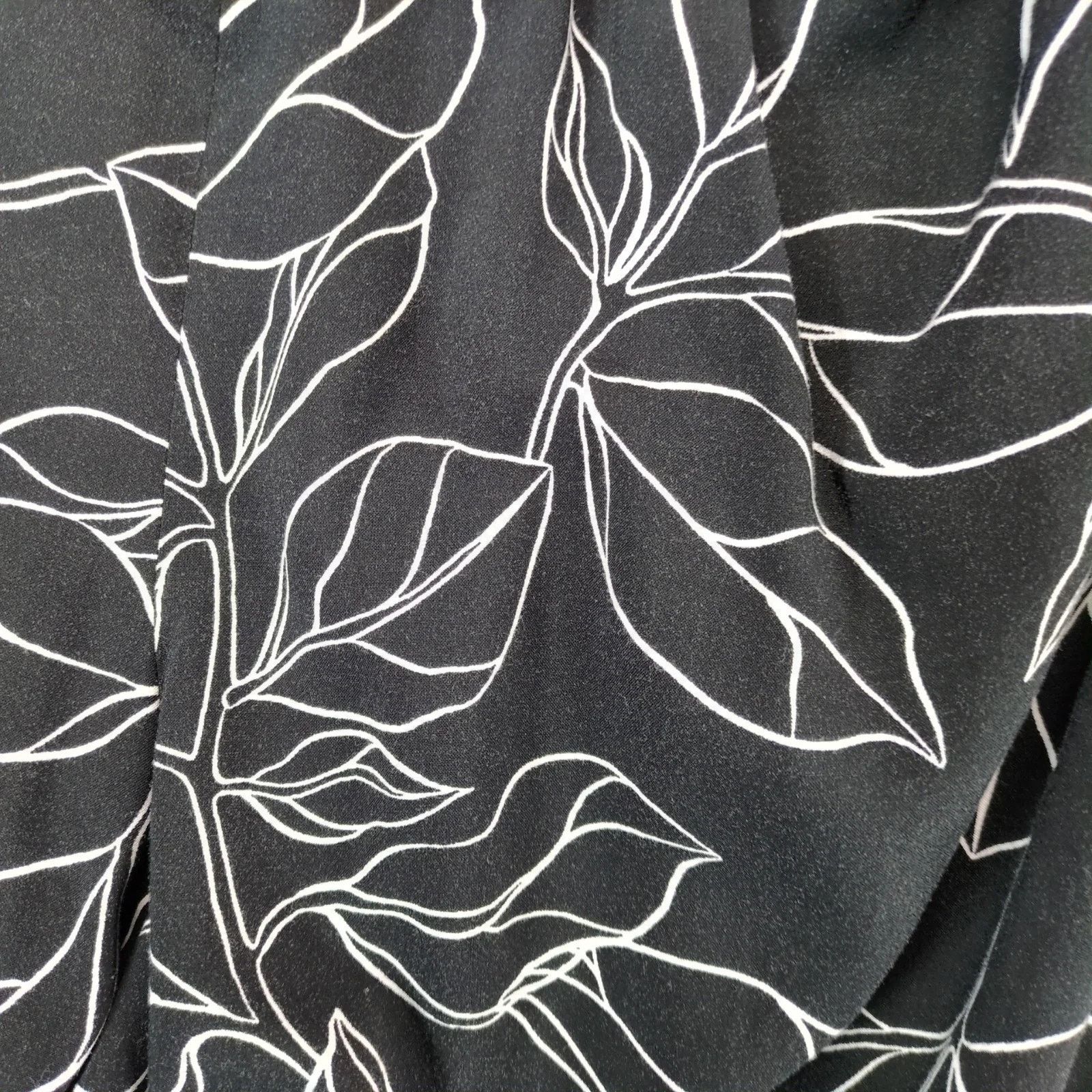 Other Torrid Black Tropical Print Wide Leg Pants Womens Plus Sz 3X Size 42" / US 20 - 9 Thumbnail