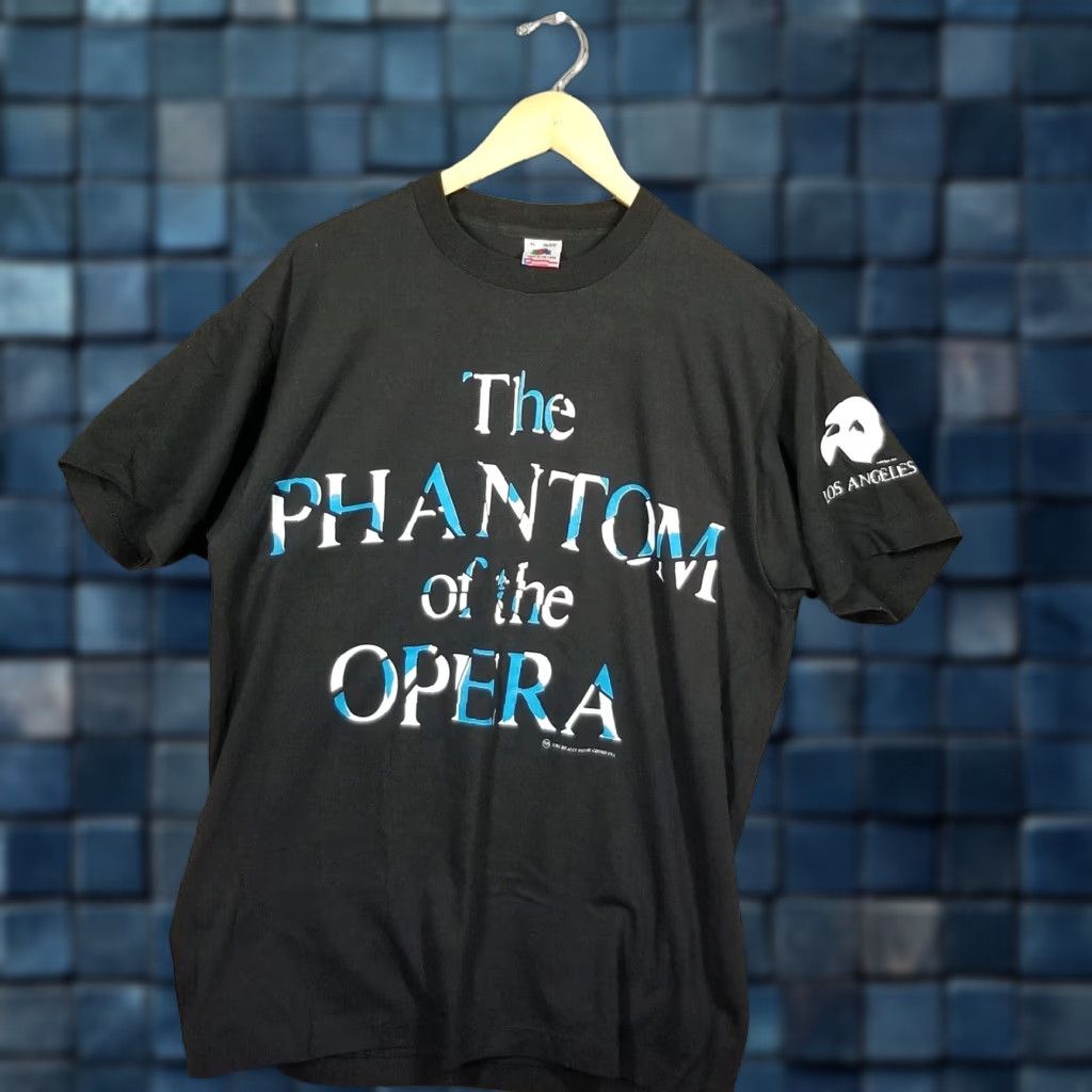 Vintage VINTAGE Phantom of the Opera T-Shirt XL Men Gothic Horror Retro Cotton Black 80s 90s Movie Logo Graphic Size US XL / EU 56 / 4 - 1 Thumbnail