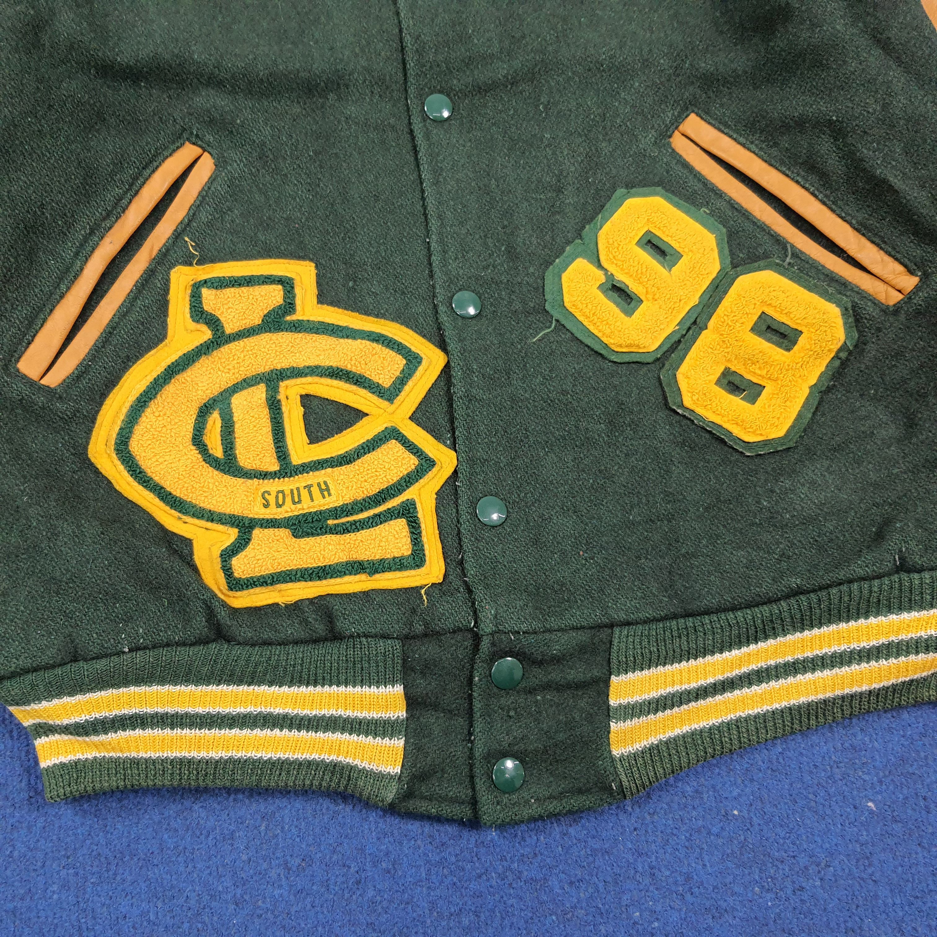 NEFF Vintage Neff Crystal Lake South Varsity Jacket C304N7 Size US M / EU 48-50 / 2 - 3 Thumbnail
