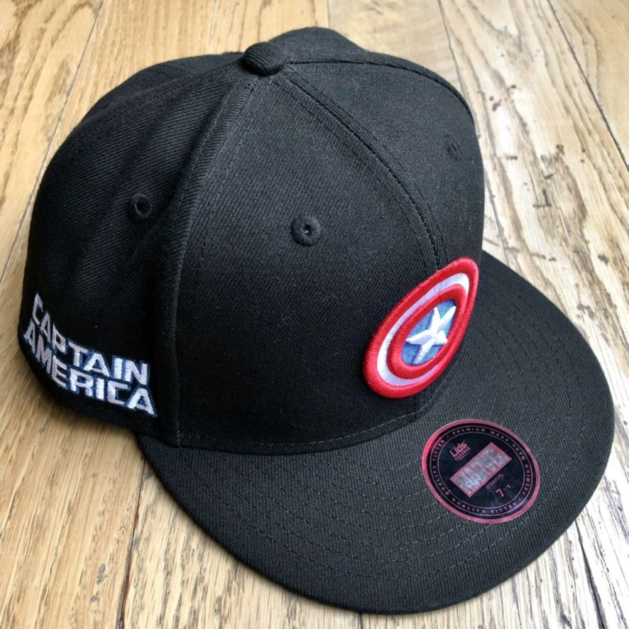 Marvel Comics Captain America Shield Logo Patch Marvel Lids Hat 7 1/8 Size ONE SIZE - 1 Thumbnail