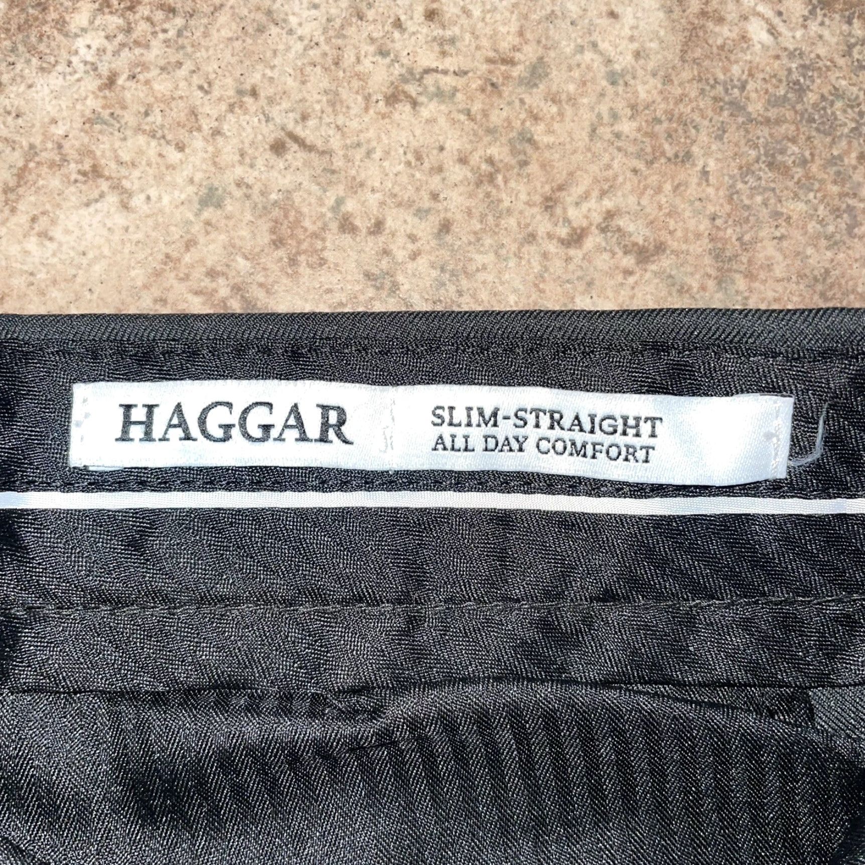 Haggar NWT Haggar Slim Streak Dress Pants Mens 32/30 Slim All Day Comfort Gray Pants Mens Size US 32 / EU 48 - 4 Thumbnail