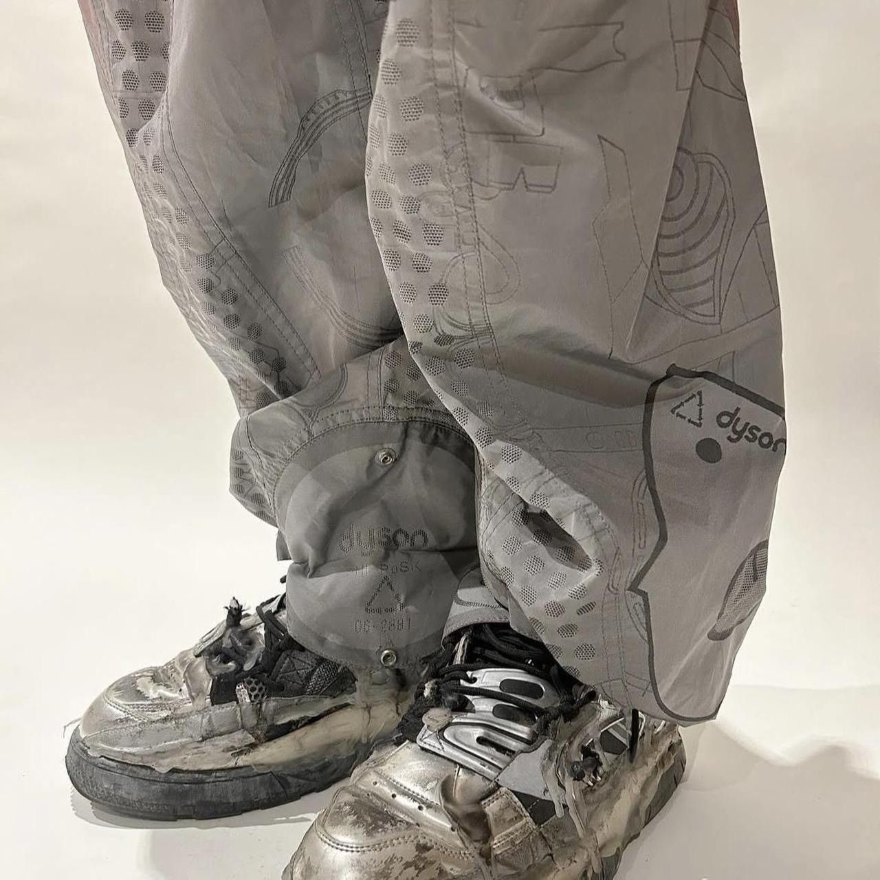 Issey Miyake Dyson SS 2008 Technical Vacuum Pants Size US 32 / EU 48 - 6 Thumbnail
