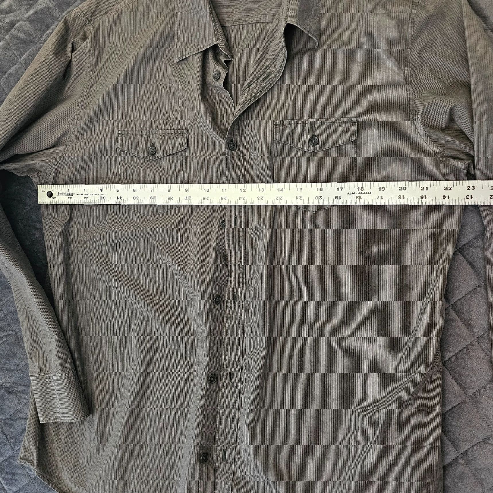 Calvin Klein Calvin Klein Men's XL Long Sleeve Button Down Dark Gray Stripe Roll Tab Sleeve Size US XL / EU 56 / 4 - 5 Thumbnail