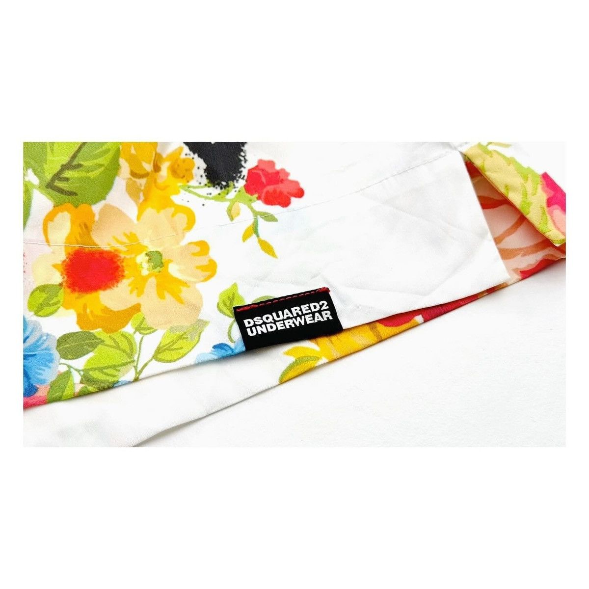 Dsquared2 Dsquared2 Shirt Full prints Size US M / EU 48-50 / 2 - 7 Thumbnail