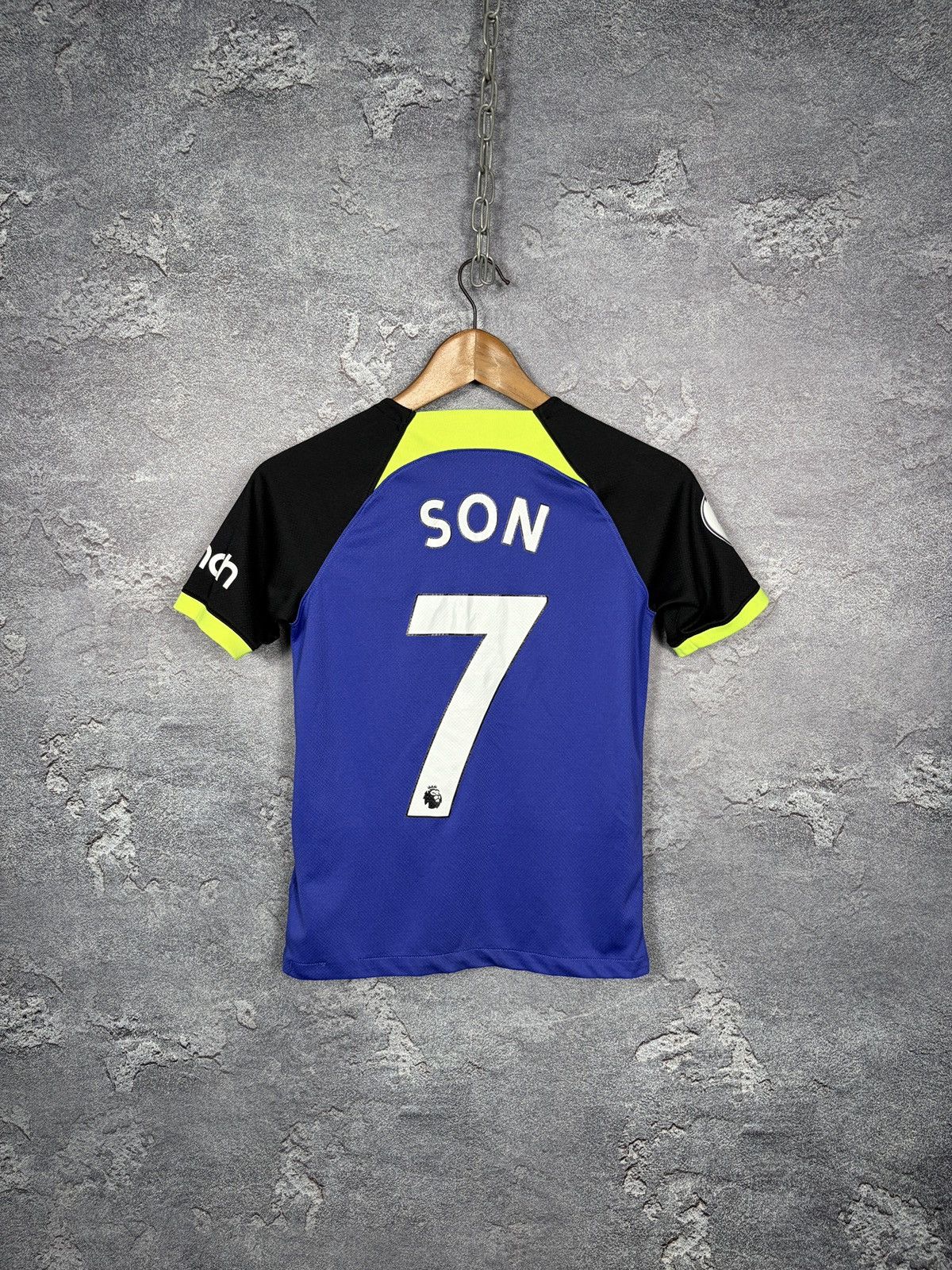 Nike Nike 2023 Tottenham #7 Son Boys Jersey Size M 137cm Size US XXS / EU 40 - 2 Thumbnail
