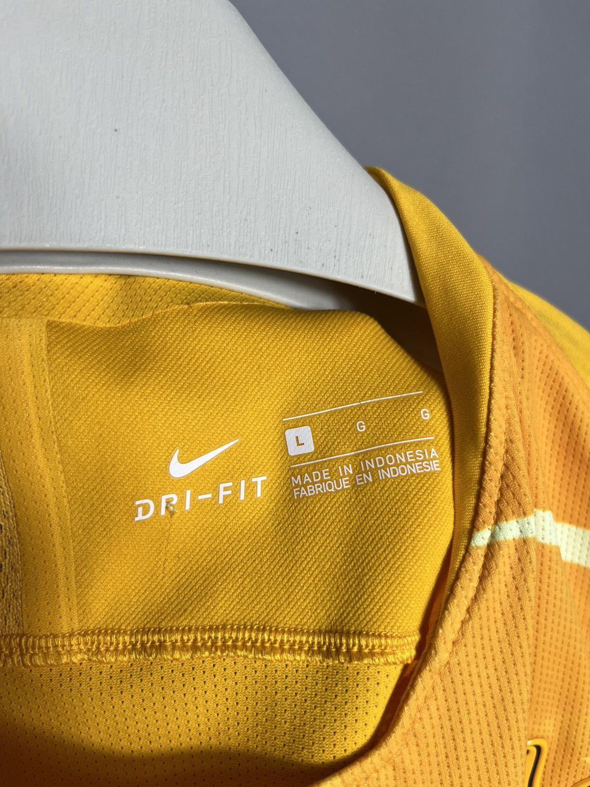 Nike Tottenham Hotspur Nike 2019 2020 Goalkeeper Shirt Jersey Size US L / EU 52-54 / 3 - 3 Thumbnail