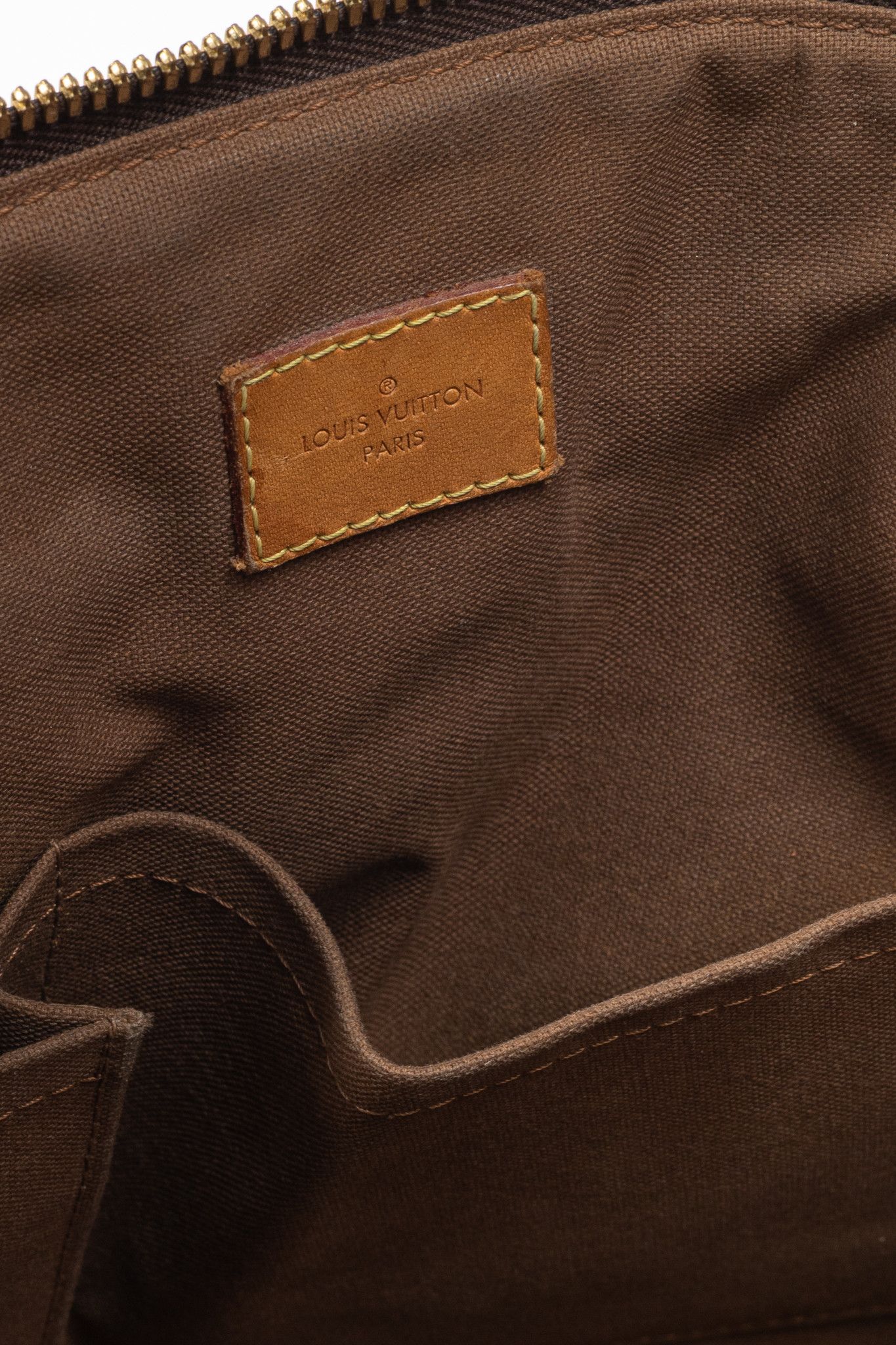 Louis Vuitton Louis Vuitton Tivoli GM Monogram & Leather-Trim Handbag Size ONE SIZE - 12 Thumbnail