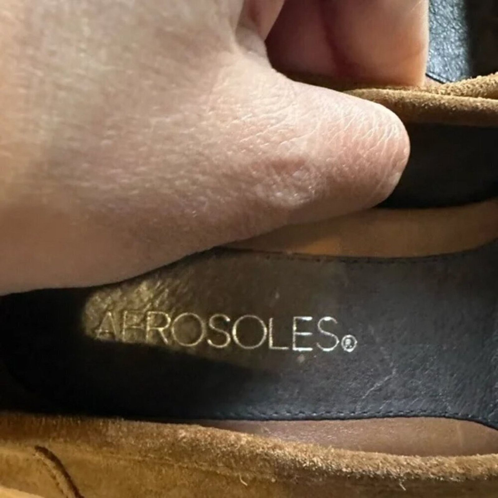 Aeropostale Aerosols Brown Suede Heeled Loafers Size US 5.5 / IT 35.5 - 8 Thumbnail