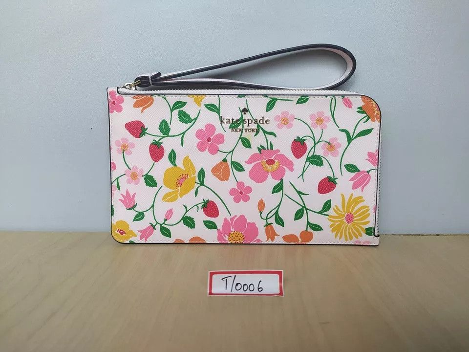 Kate Spade Kate Spade Lucy Strawberry Garden L-Zip Wristlet T-0006 Size ONE SIZE - 10 Thumbnail
