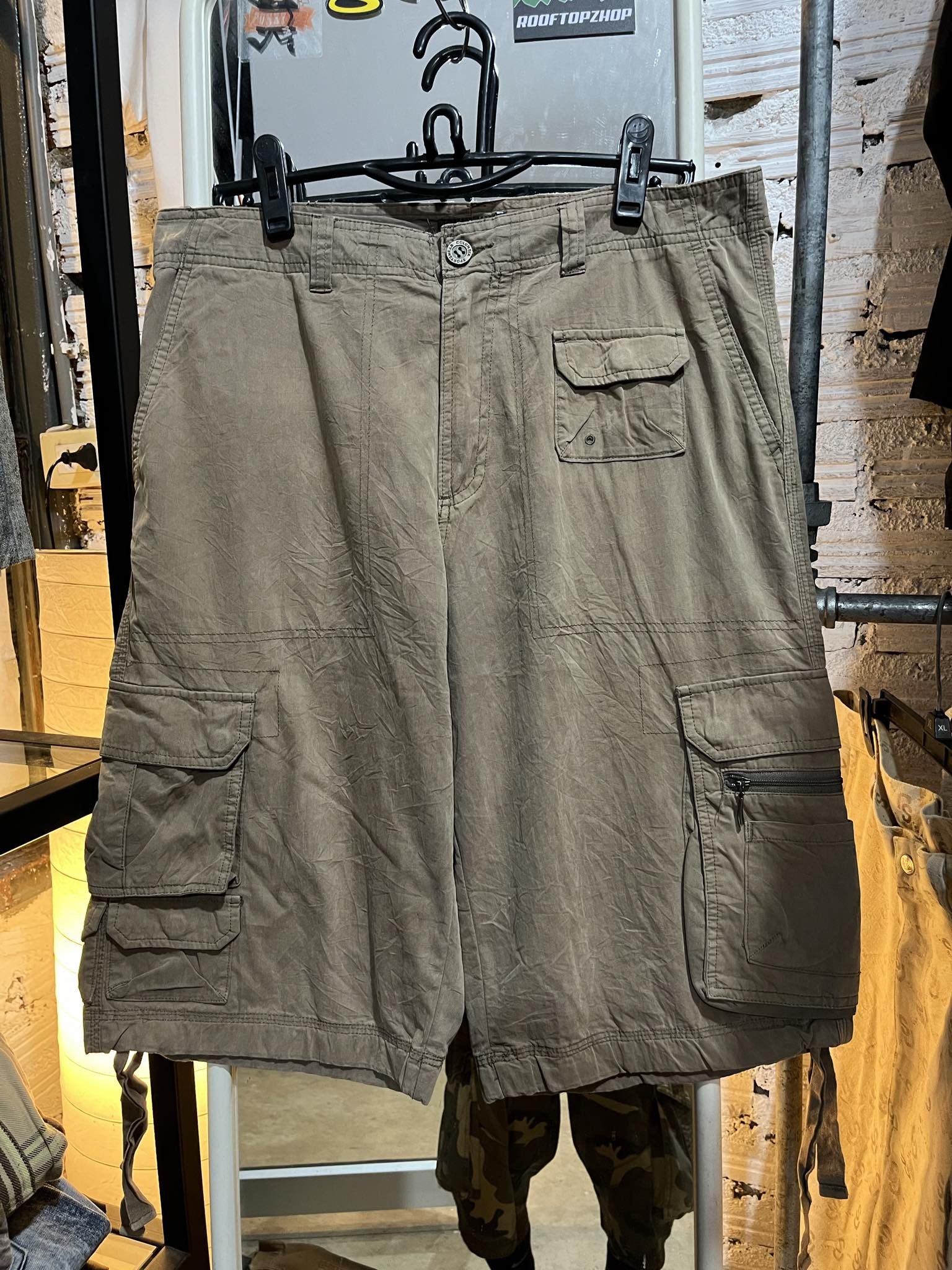 Columbia Columbia Sportwear Cargo Shorts Logo Size US 34 / EU 50 - 1 Thumbnail