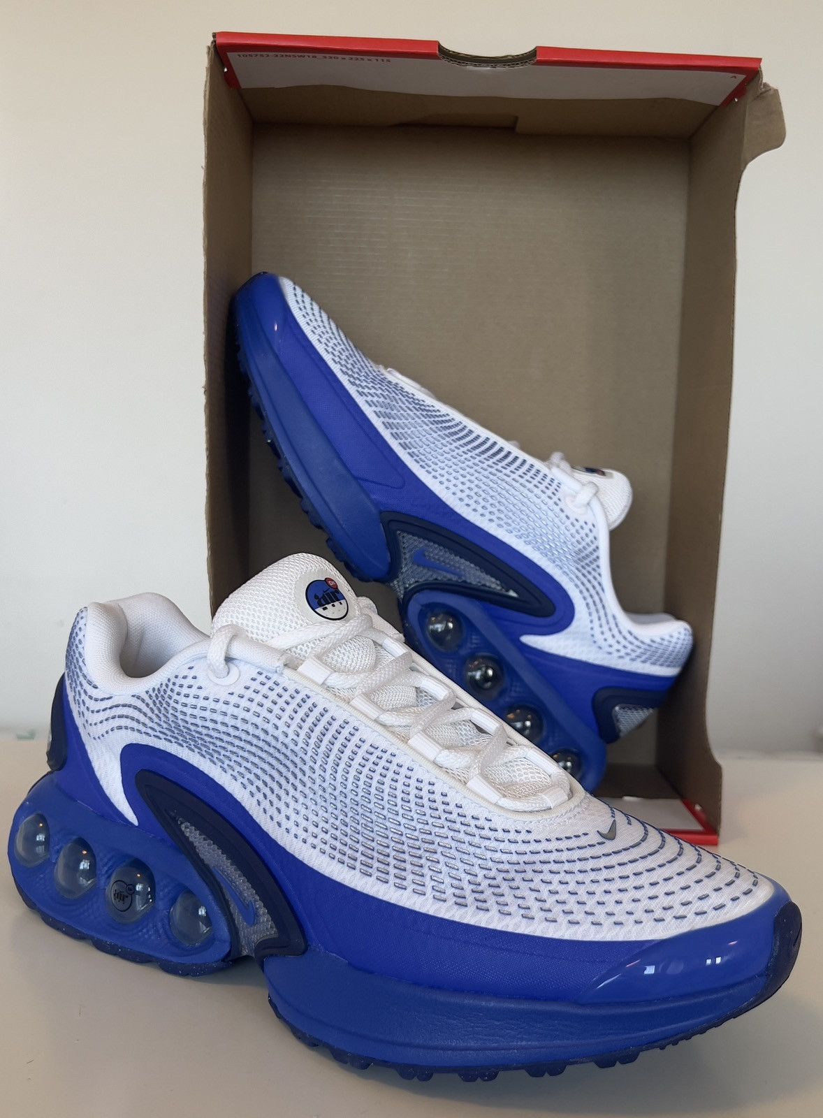 Nike Nike Air Max Dn Size US 8.5 / EU 41-42 - 2 Thumbnail