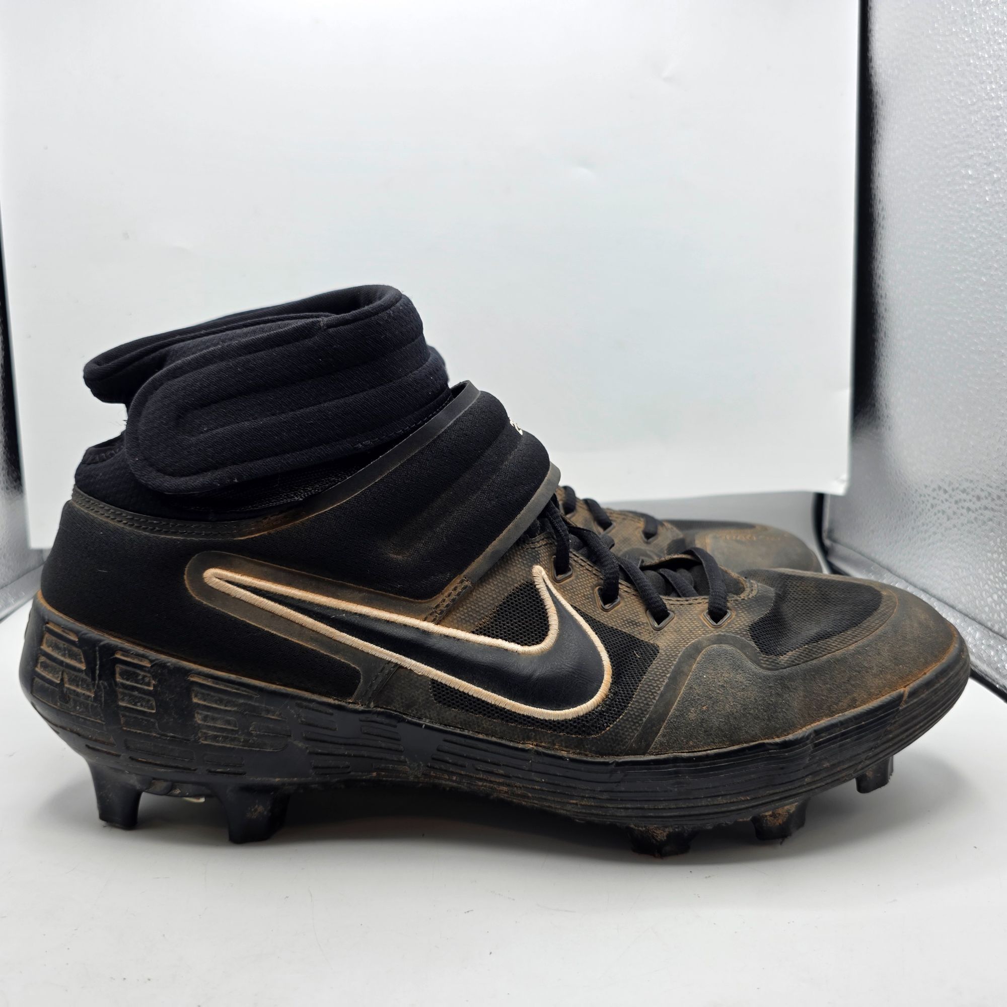 Nike Nike By You Alpha Huarache Elite 2 Mens Size 13 Black Baseba Size US 13 / EU 46 - 11 Thumbnail