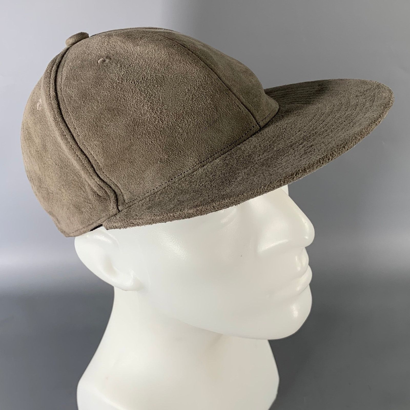 KIJIMA TAKAYUKI KIJIMA TAKAYUKI Size M Grey Solid Goat Suede Hats Size ONE SIZE - 1 Thumbnail