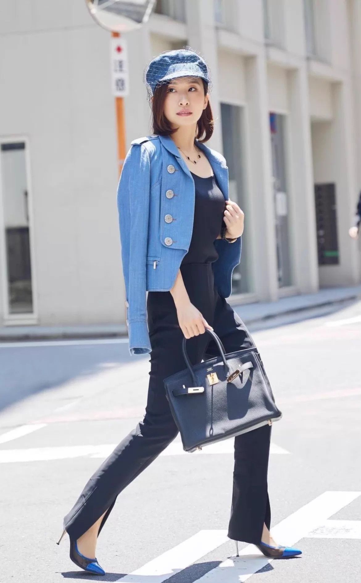 Chanel Chanel Mist Blue epaulet double-breasted blazer size 36 Size XS / US 0-2 / IT 36-38 - 8 Thumbnail