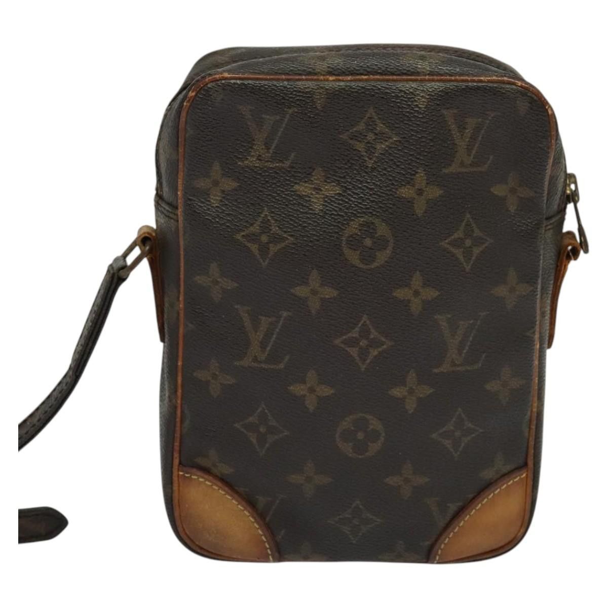 Louis Vuitton LOUIS VUITTON Monogram Danube Shoulder Bag M45266 Size ONE SIZE - 2 Thumbnail