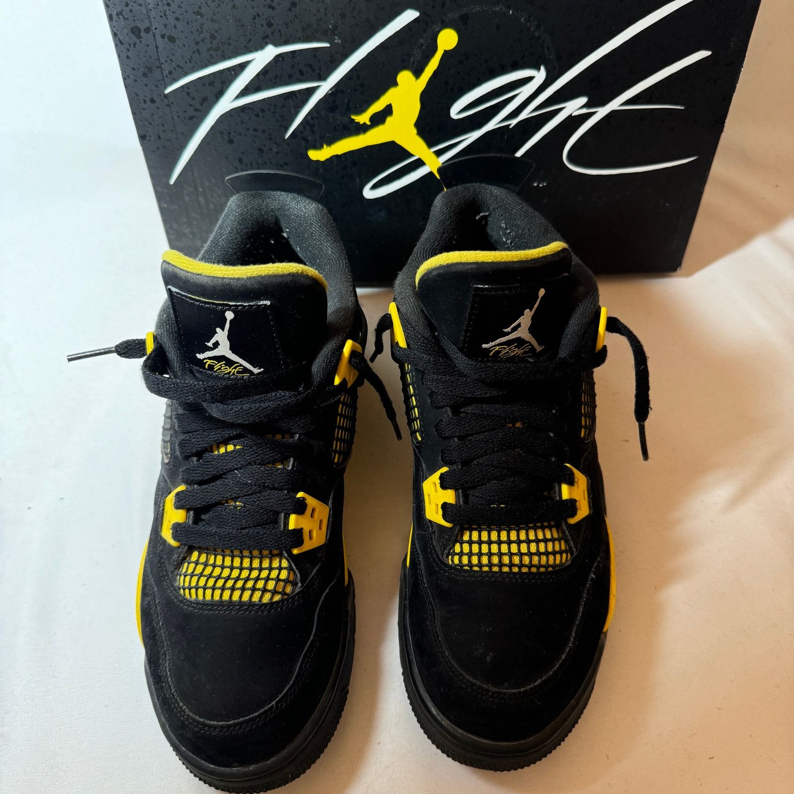 Jordan Brand × Nike Size 6.5 Nike Air Jordan 4 Retro GS Thunder 2023 Men's Shoes Size US 6.5 / EU 39-40 - 4 Thumbnail