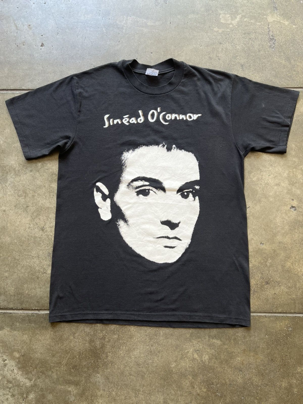 Band Tees VTG ‘80s Sinead O’ Connor Band Tee Shirt Bjork PJ Harvey Size US L / EU 52-54 / 3 - 1 Thumbnail