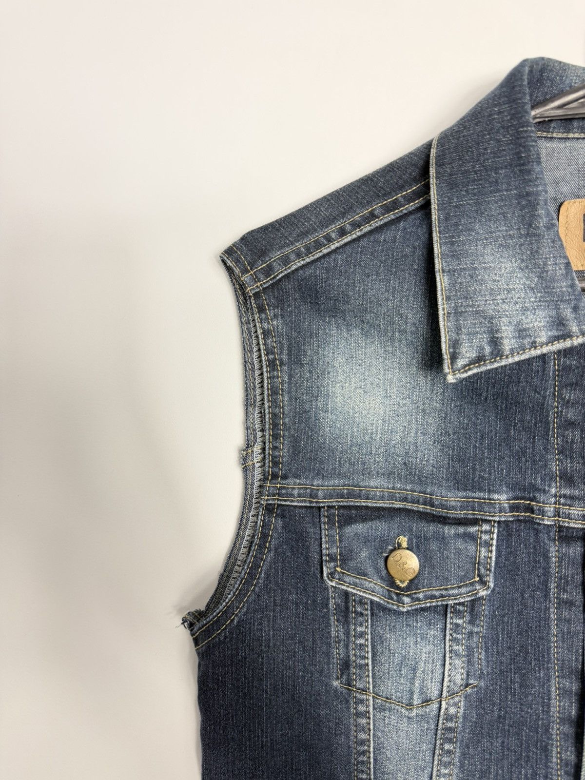 Dolce & Gabbana Dolce & Gabbana Vintage 90's Diamond Sleeveless Denim Jacket Size S / US 4 / IT 40 - 7 Thumbnail